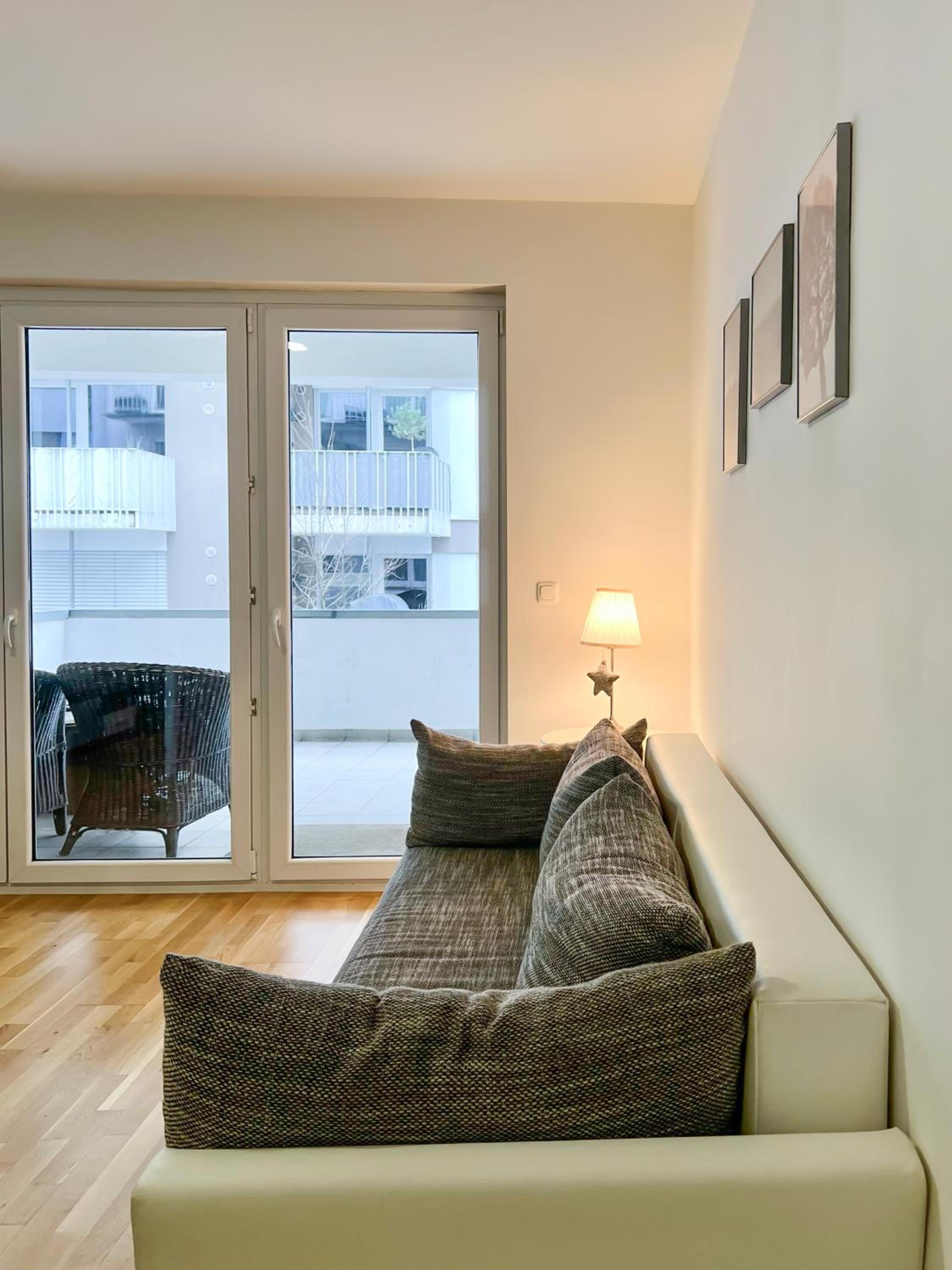 Three-Bedroom Apartment - Photo 9