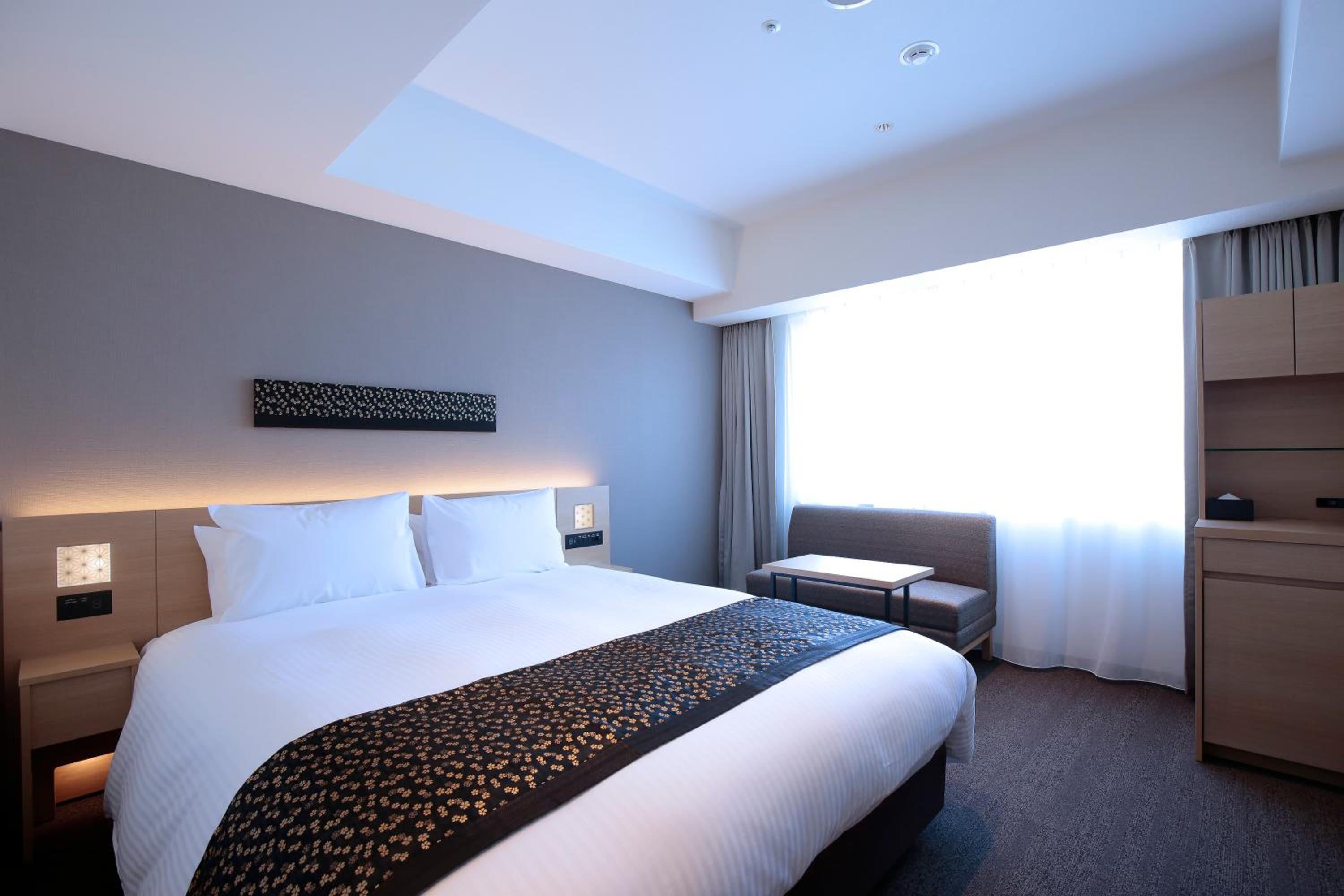 Superior Single Room with Free access to Lounge - Non-Smoking photo 1