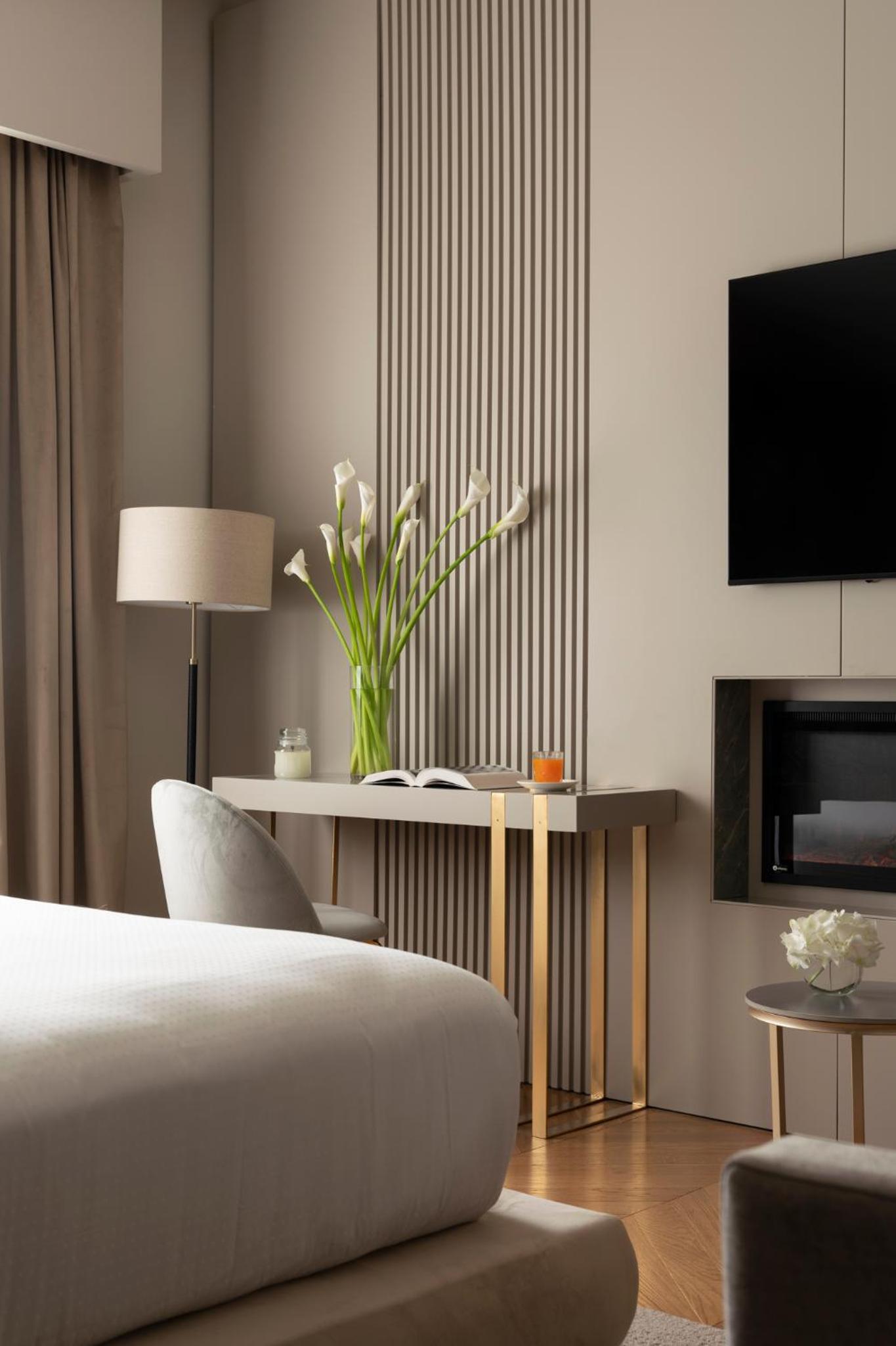 Deluxe Double Room with Terrace photo 2