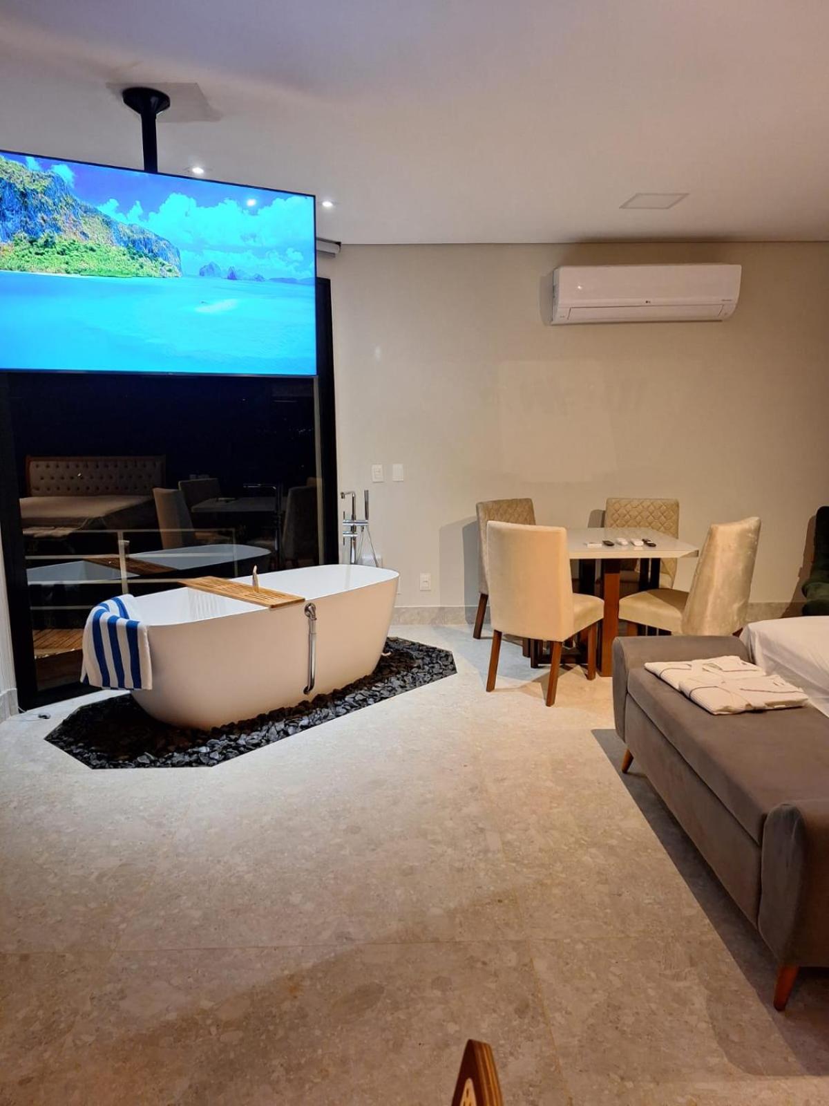 One-Bedroom House photo 1