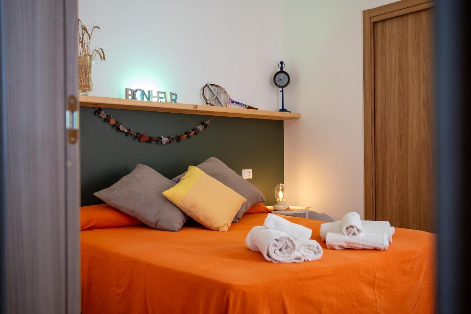 Double Room - Photo 10