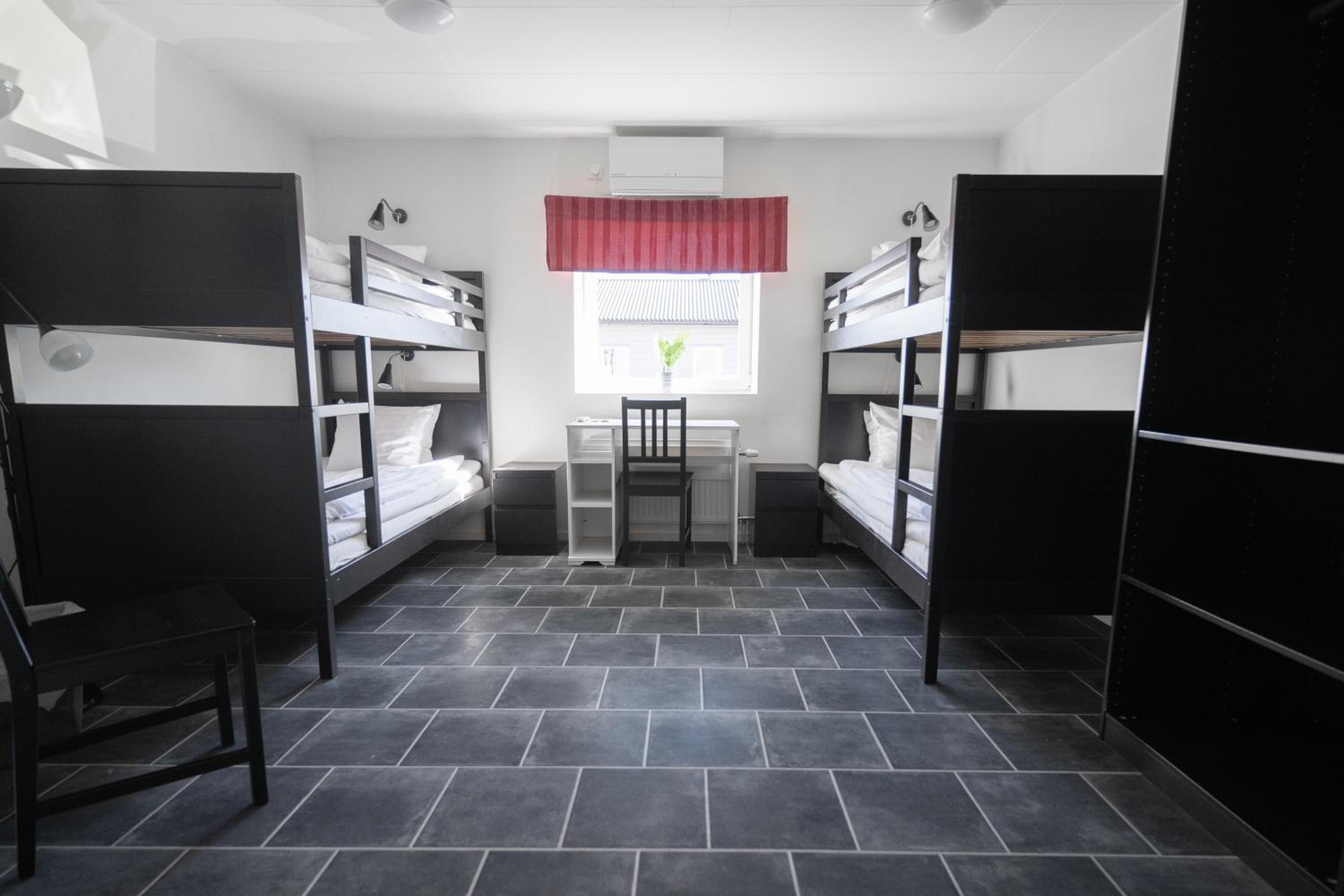 Quadruple Room with Shared Bathroom photo 1