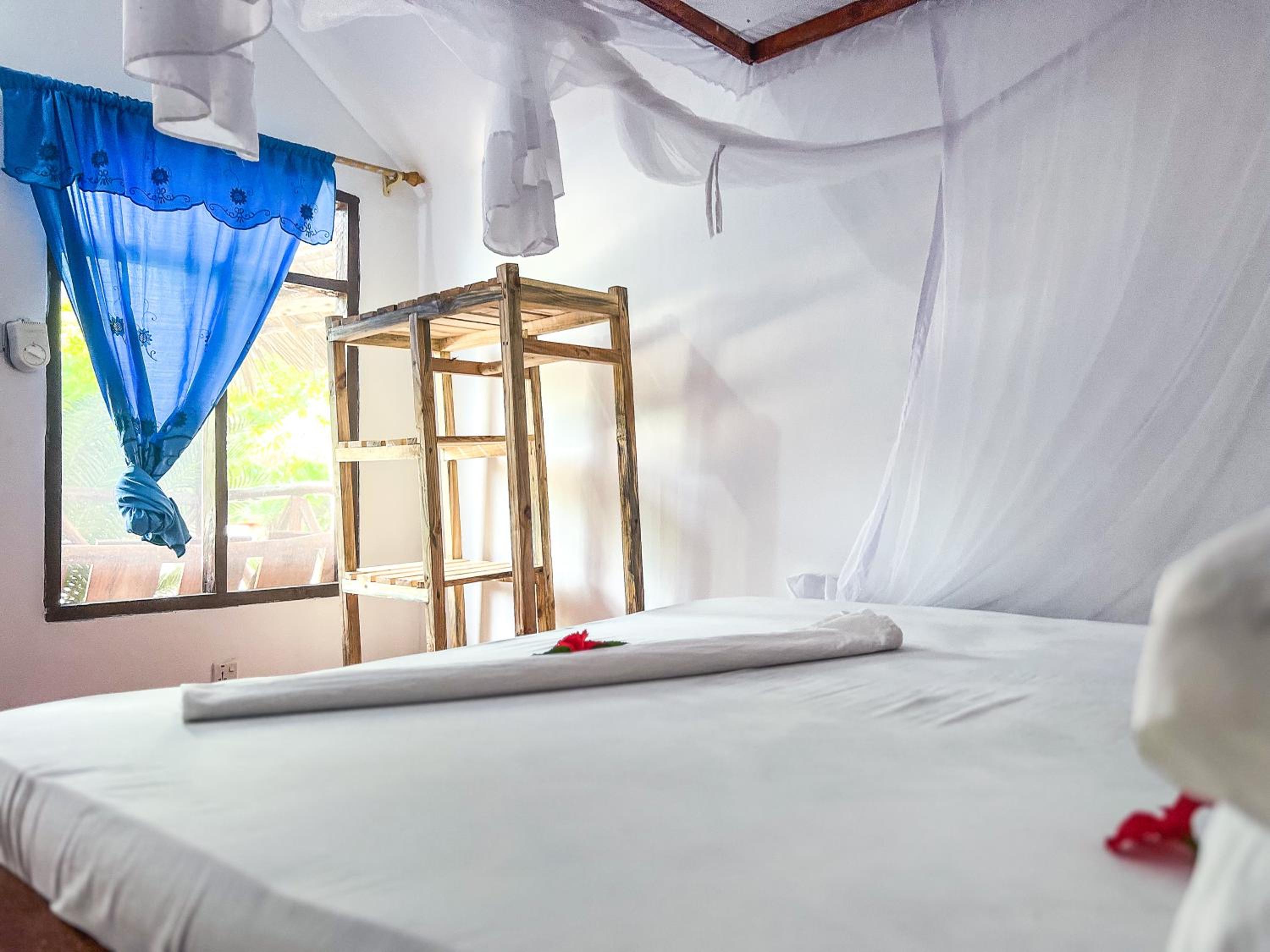 Single Room with Private Bathroom