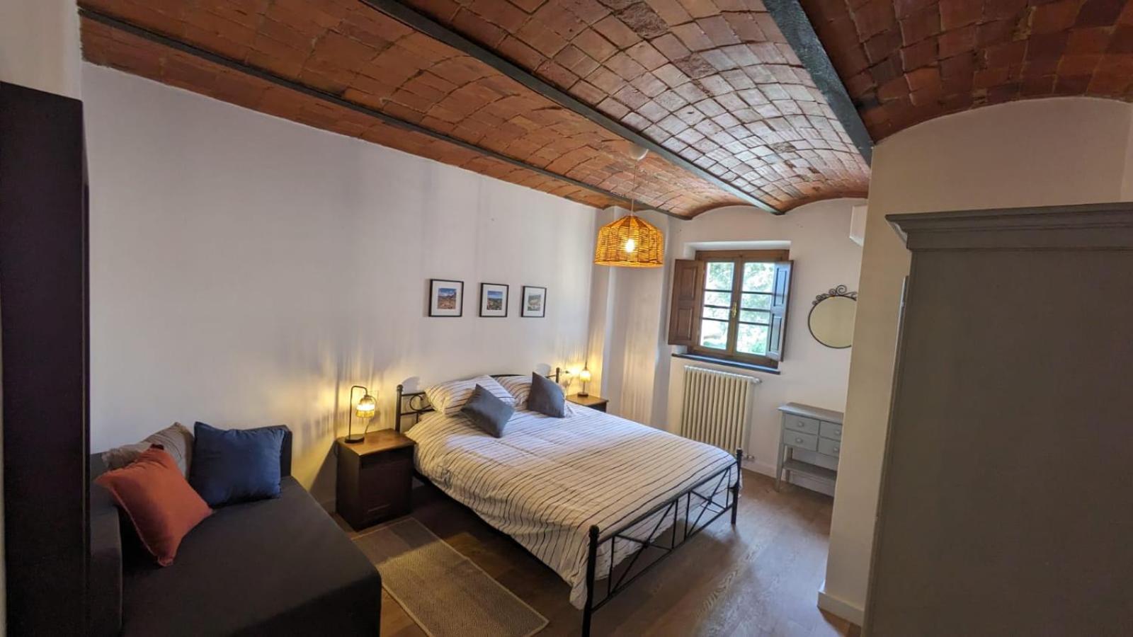 Three-Bedroom Villa photo 3