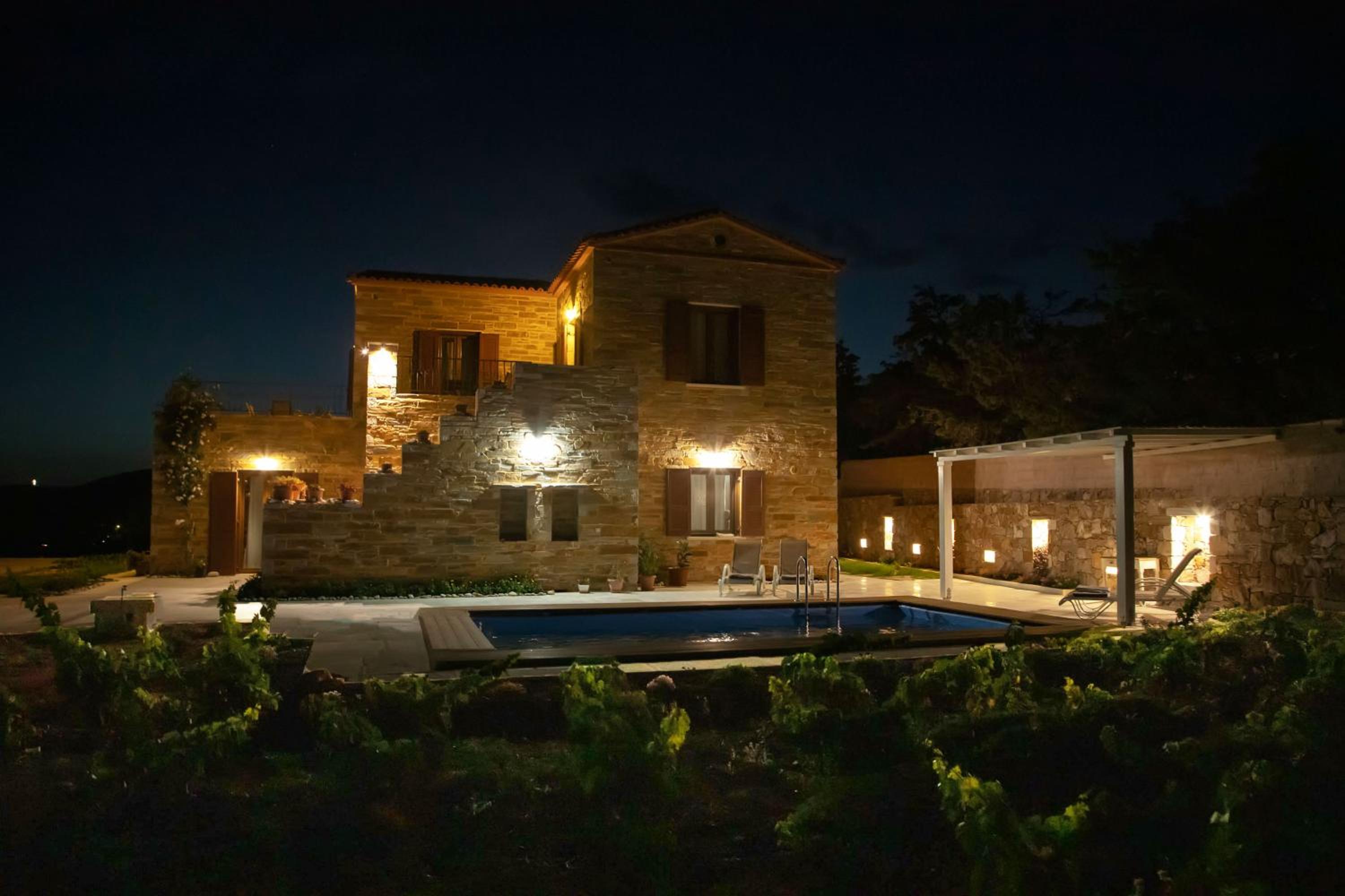 Villa photo 3