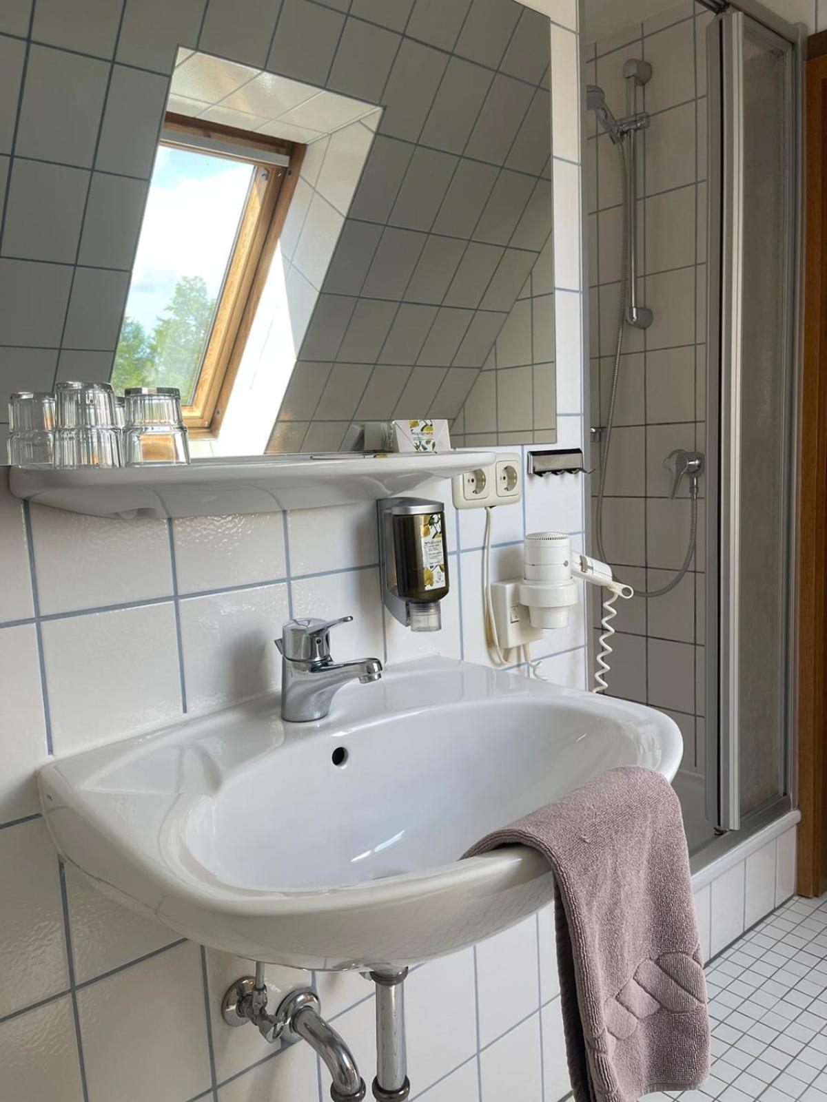 Standard Single Room photo 3