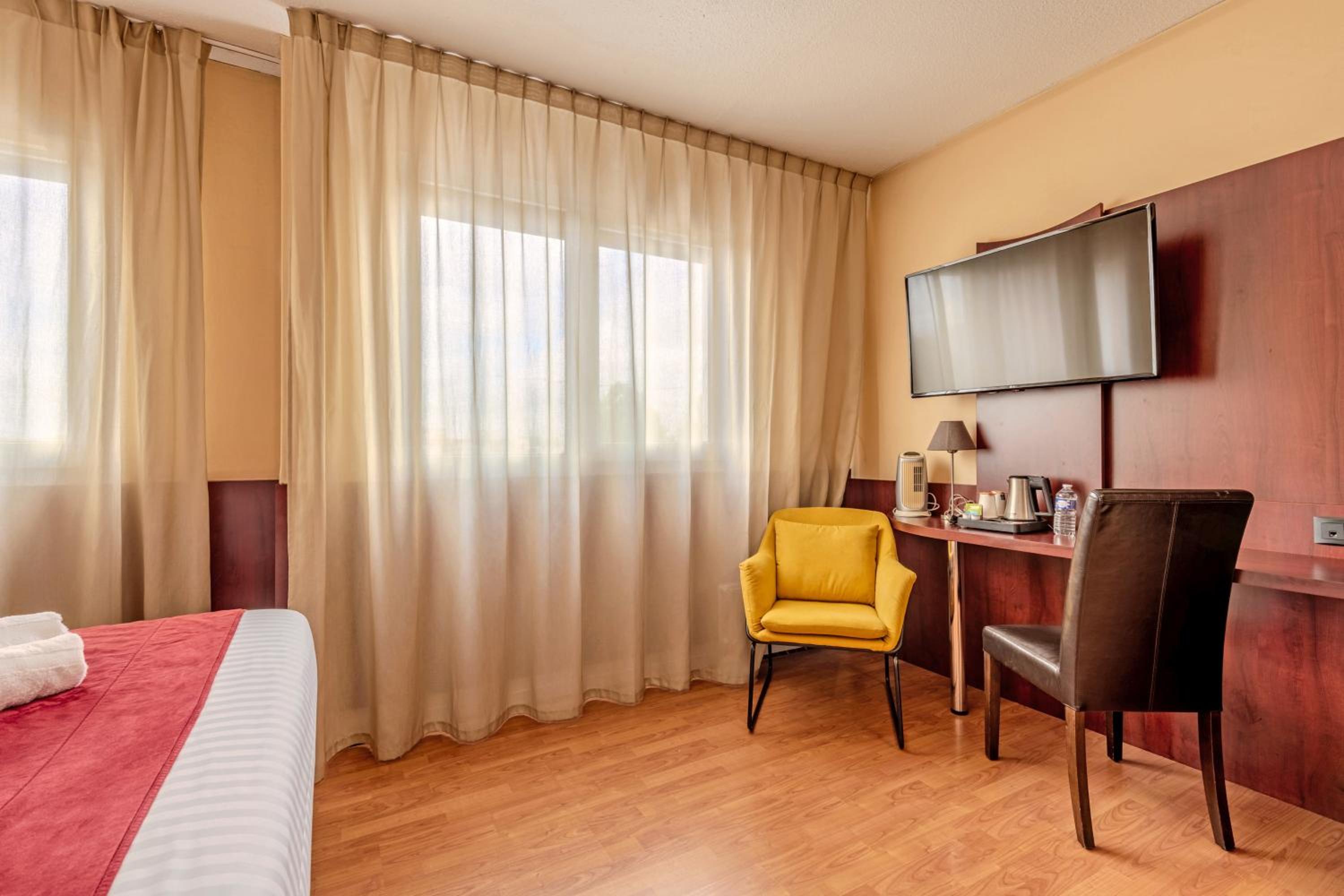 Great Comfort Double Room - Photo 1