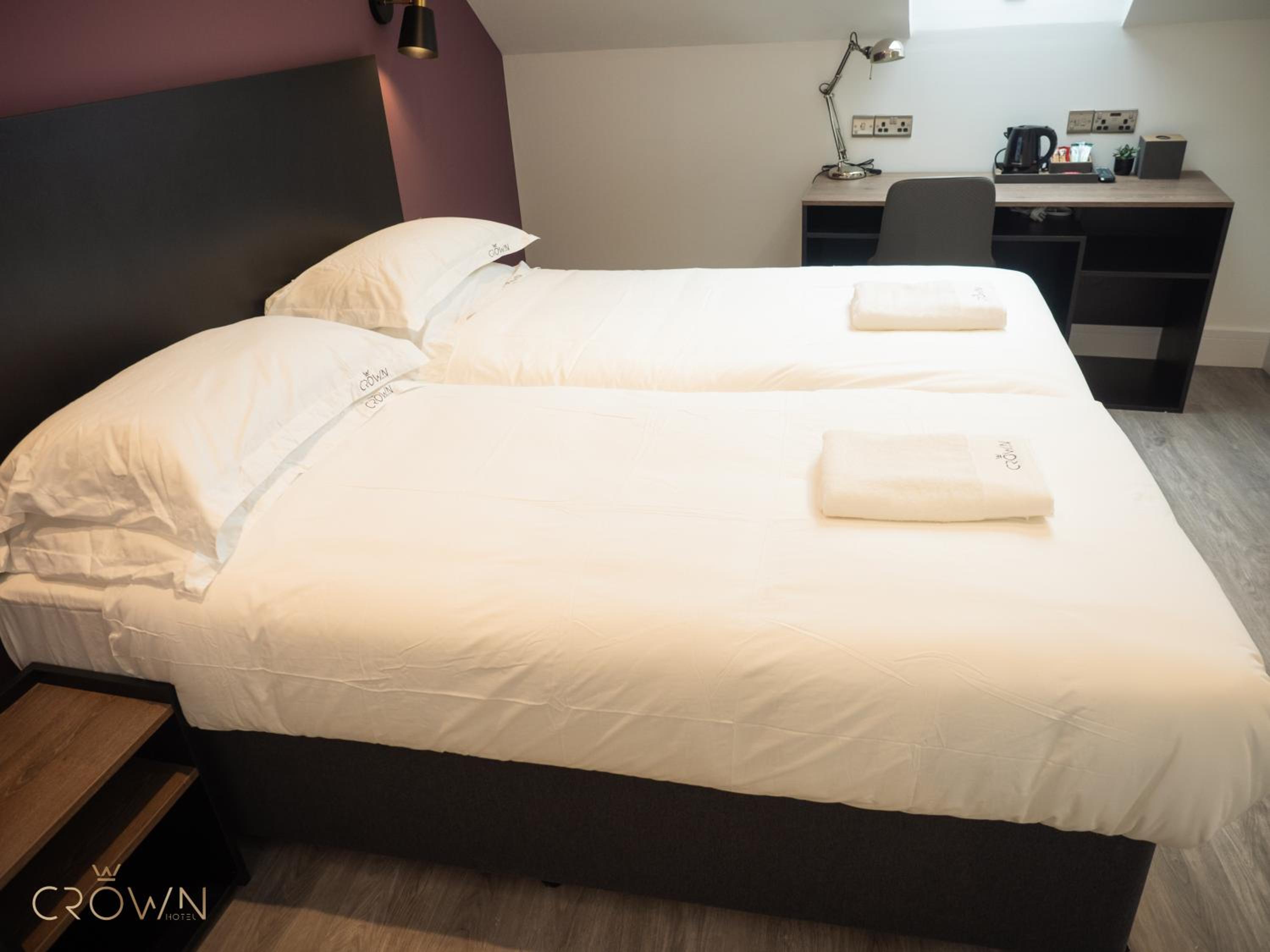 Deluxe Double or Twin Room - Photo 20