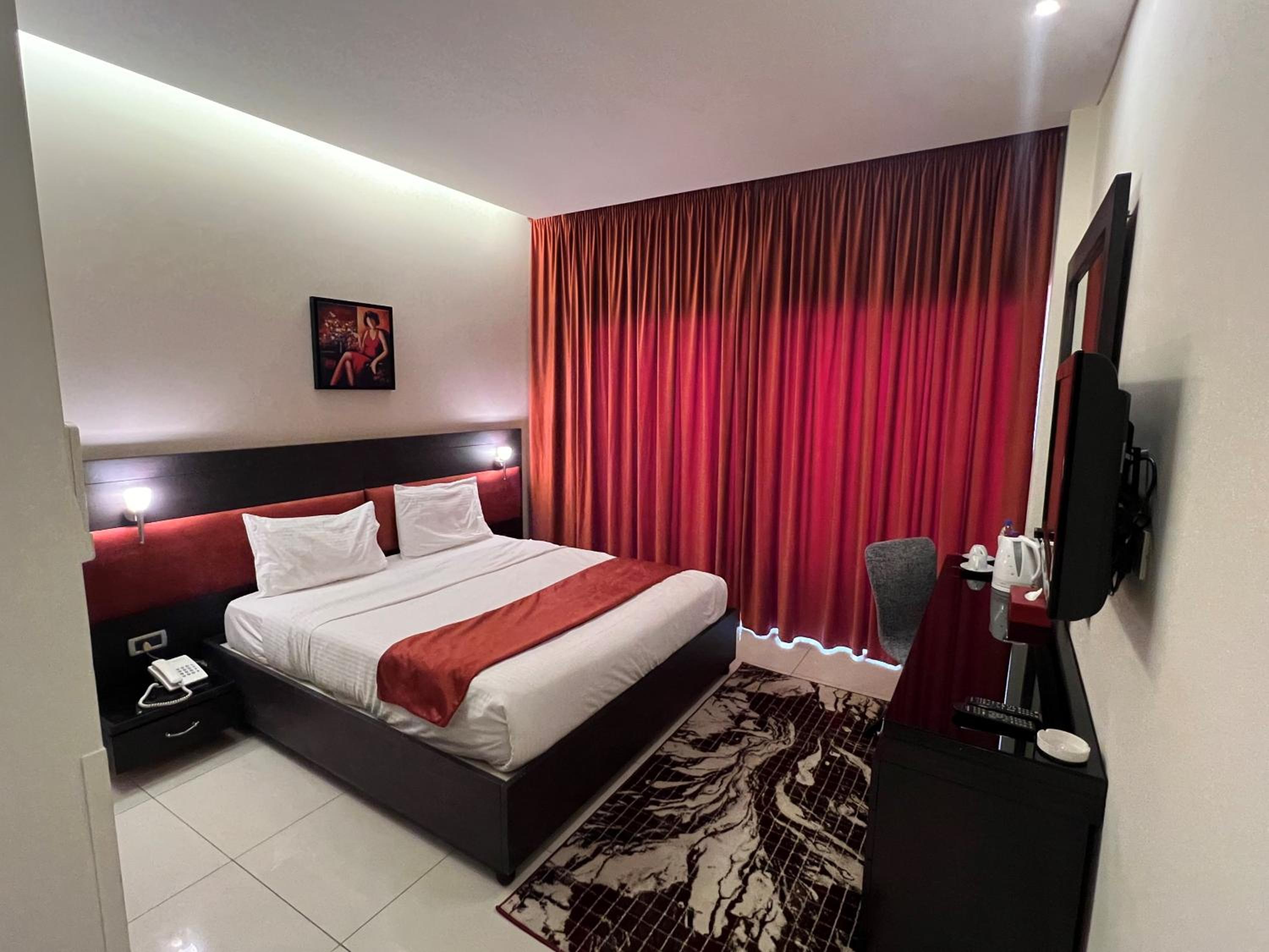 Standard Double Room - Photo 1