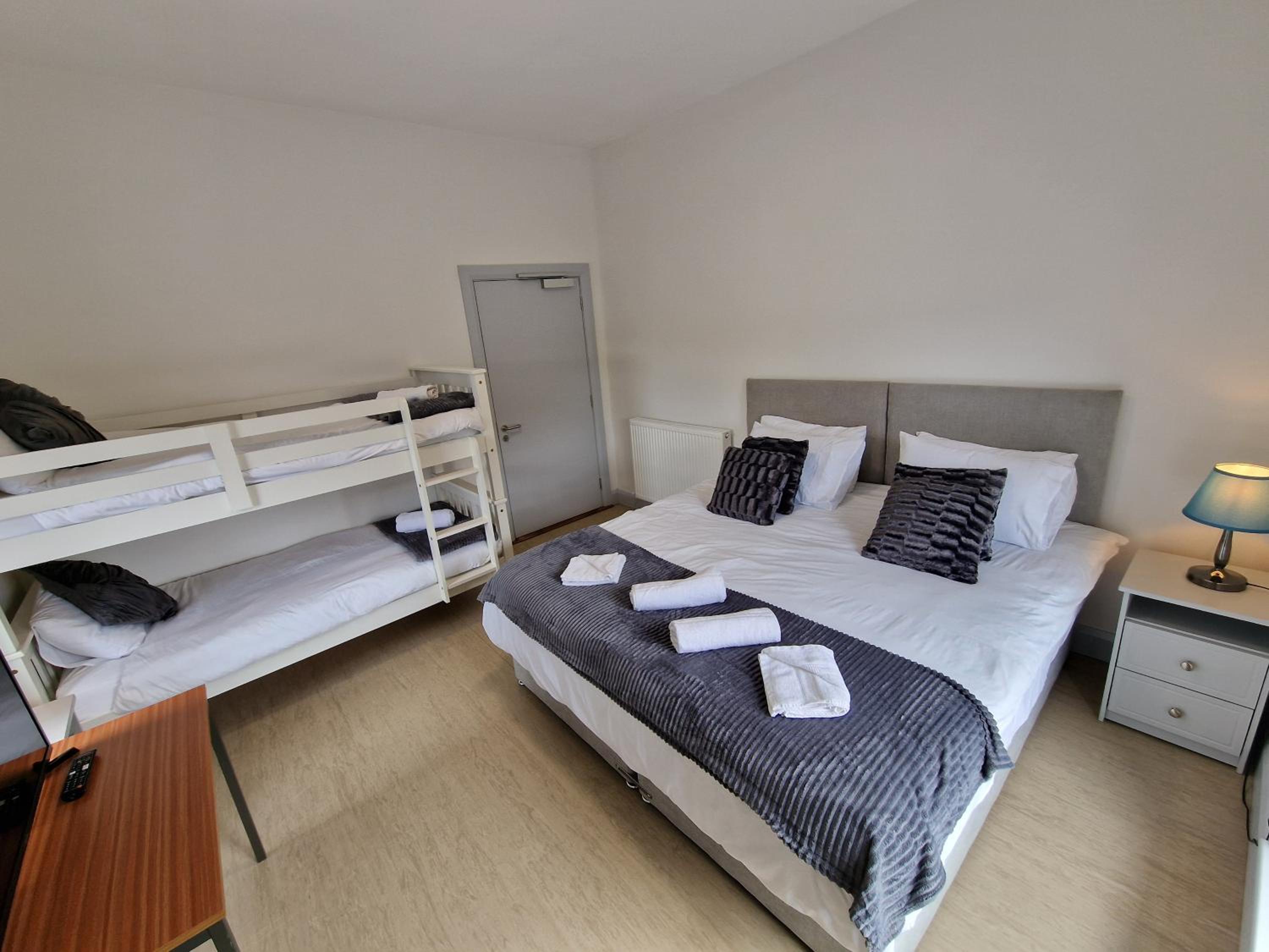 Quadruple Room With Private External Bathroom photo 1