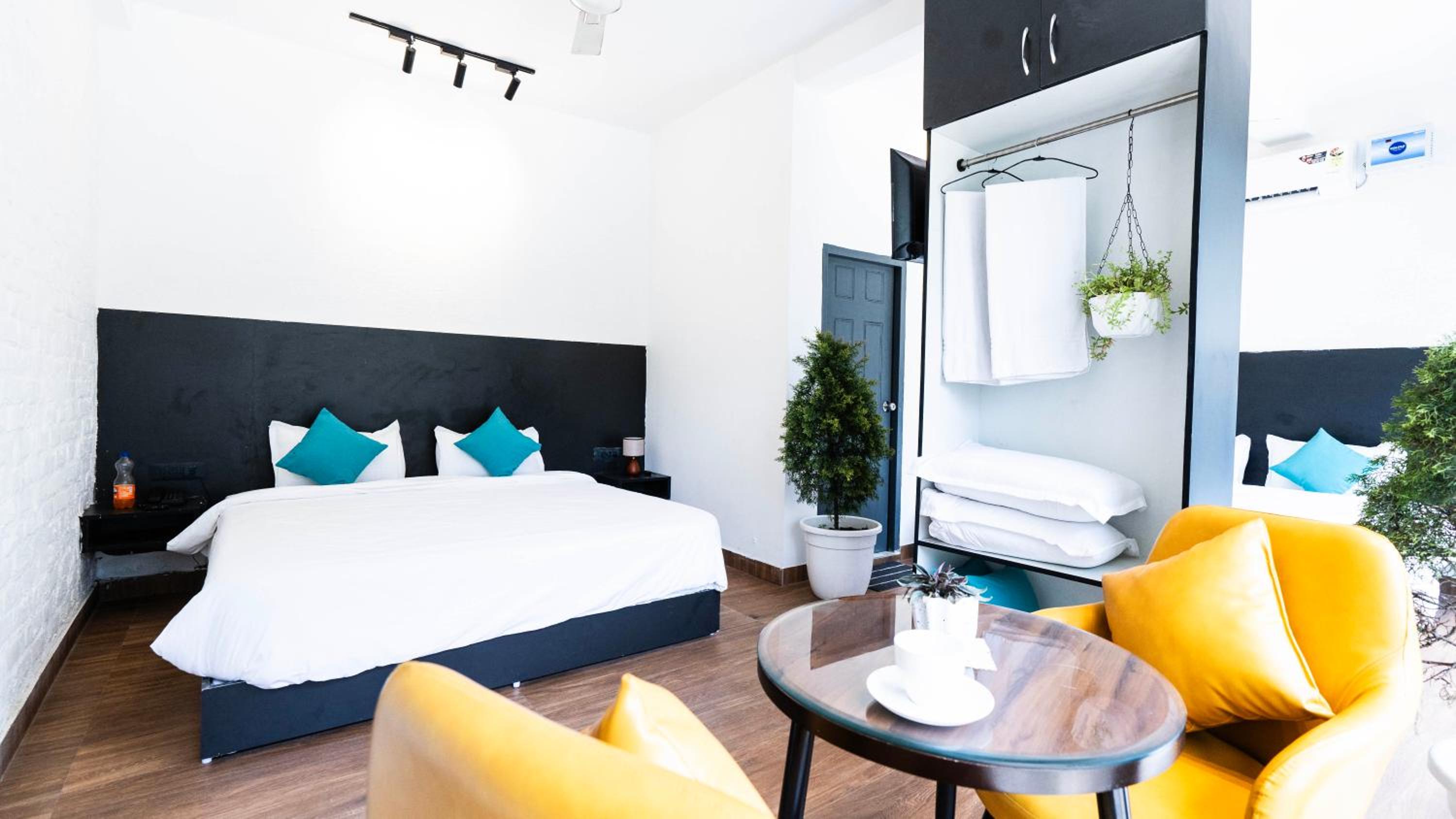 Comfort Quadruple Room - Photo 11