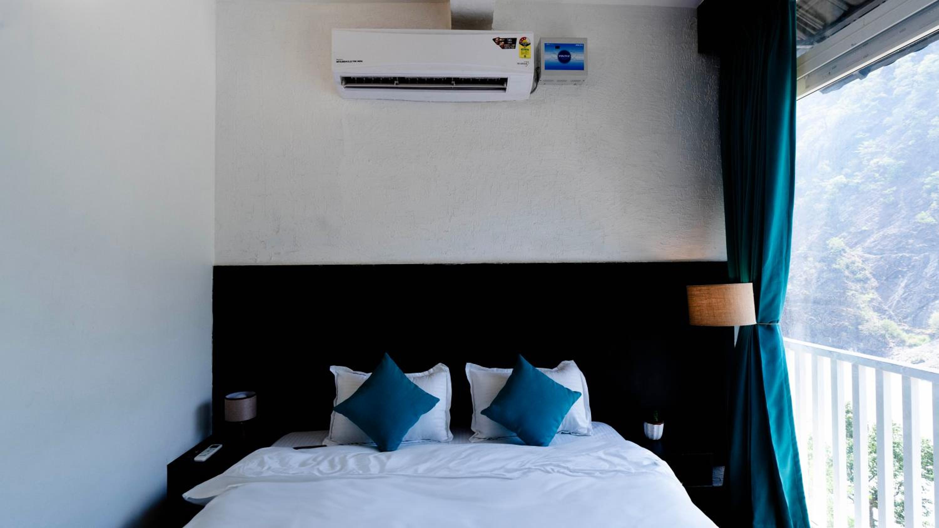 Comfort Quadruple Room - Photo 4