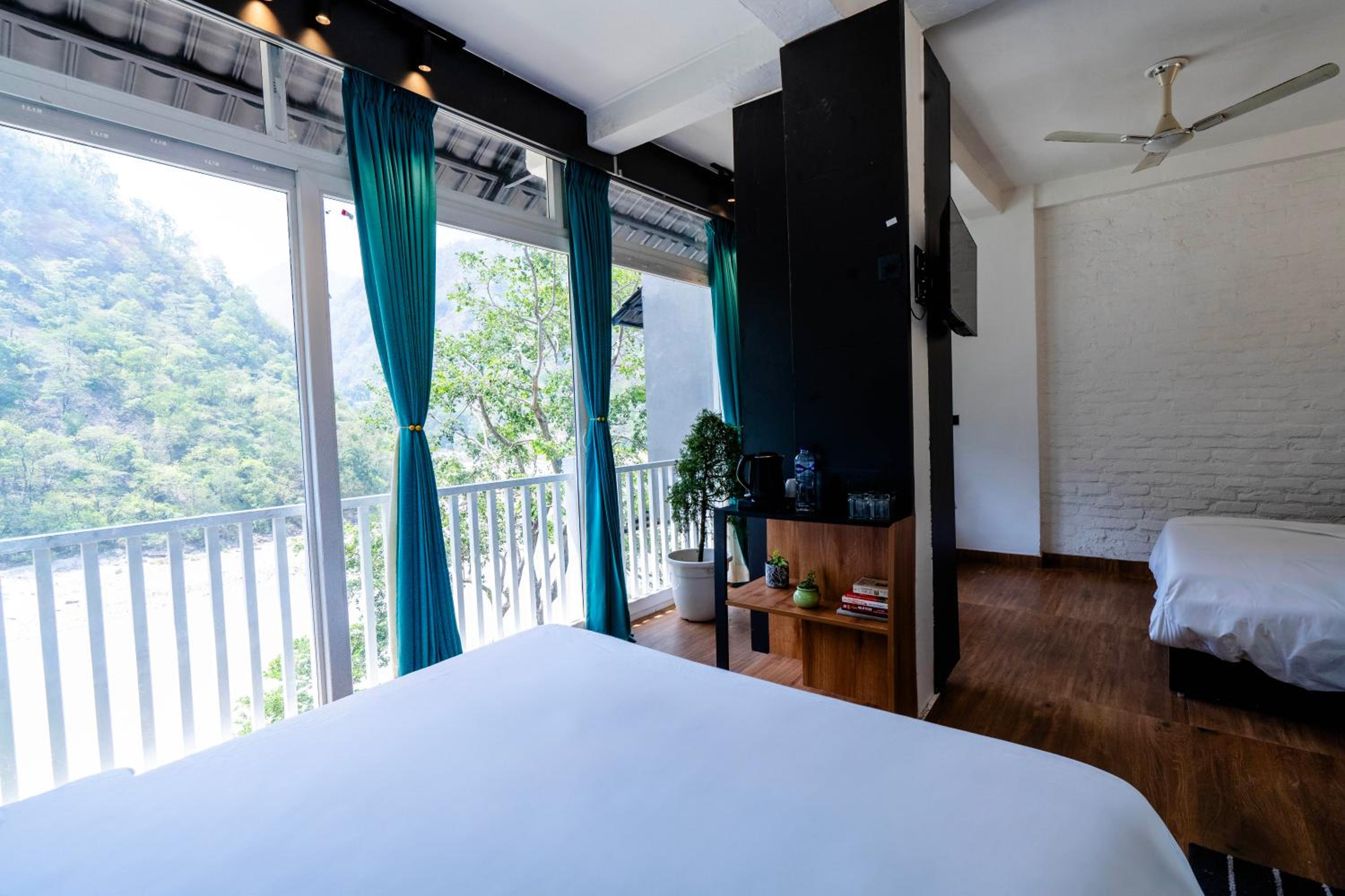 Comfort Quadruple Room - Photo 13