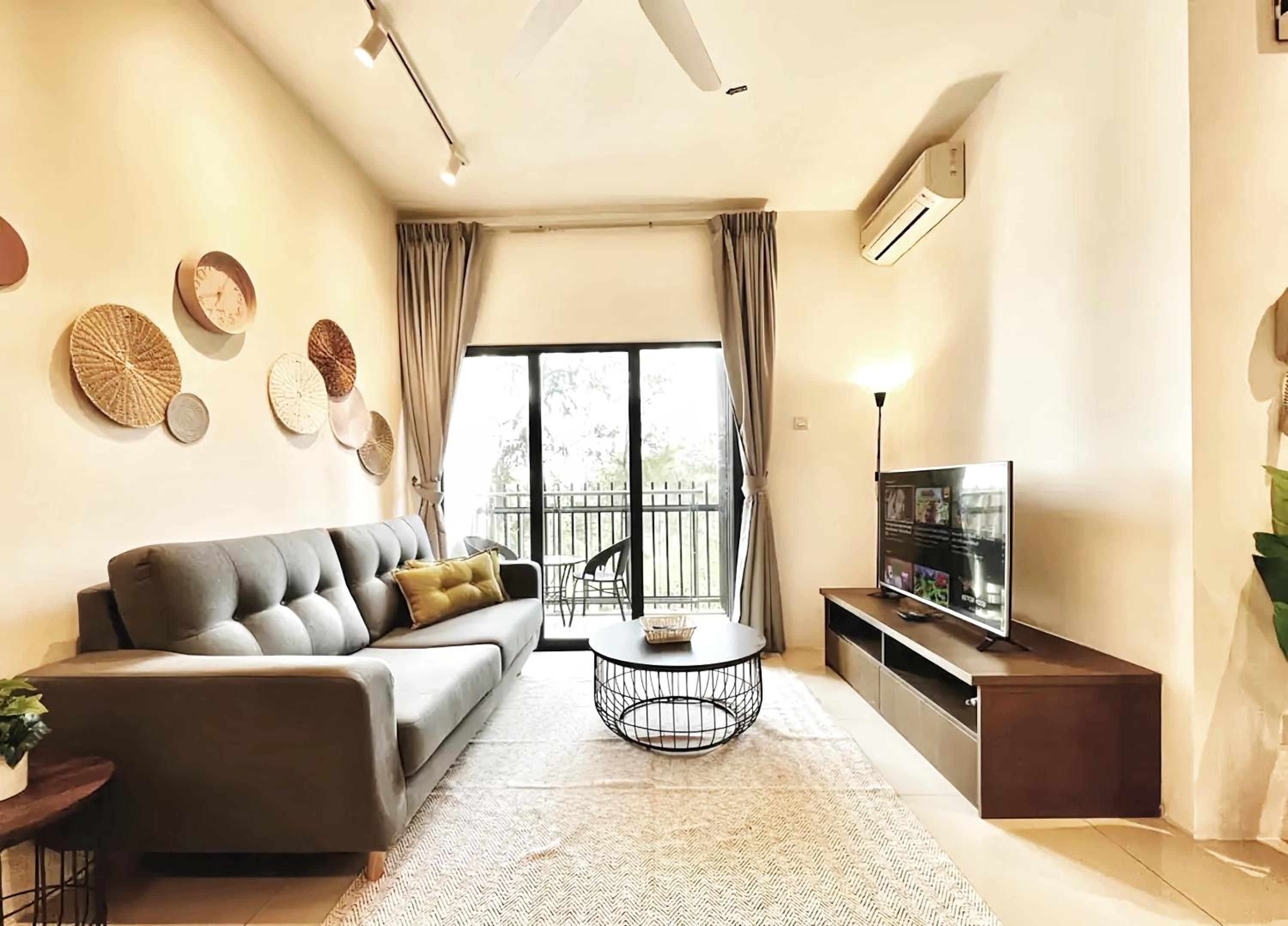 Deluxe Apartment