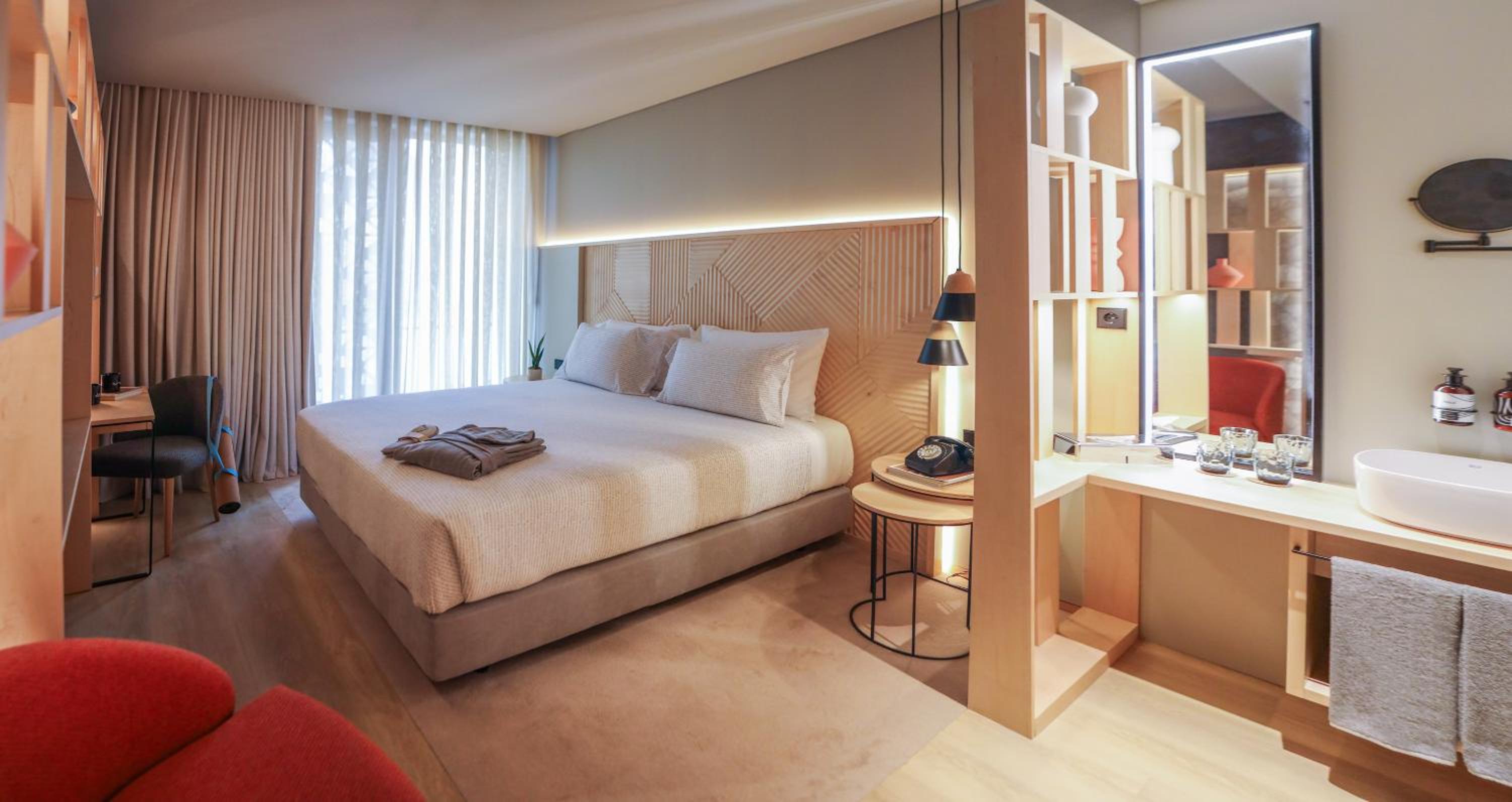INNSIDE Room - Photo 6