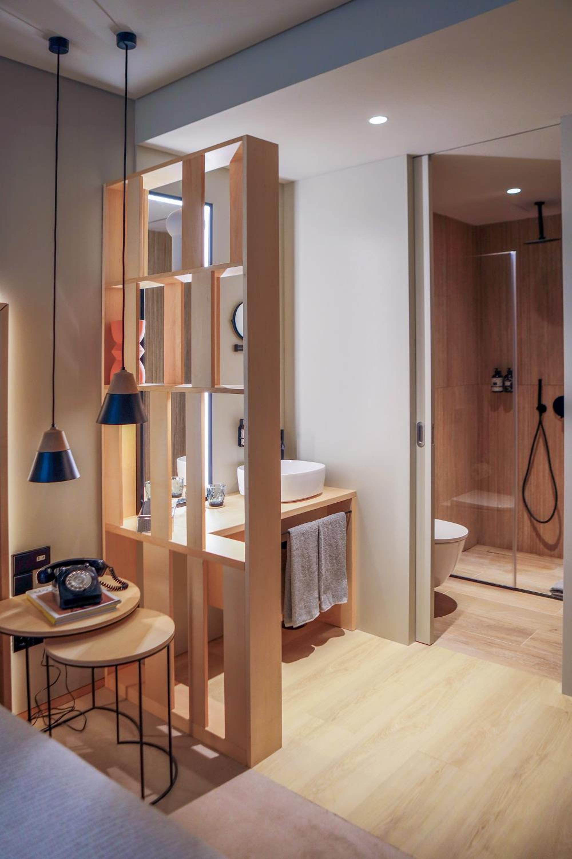 INNSIDE Room - Photo 5