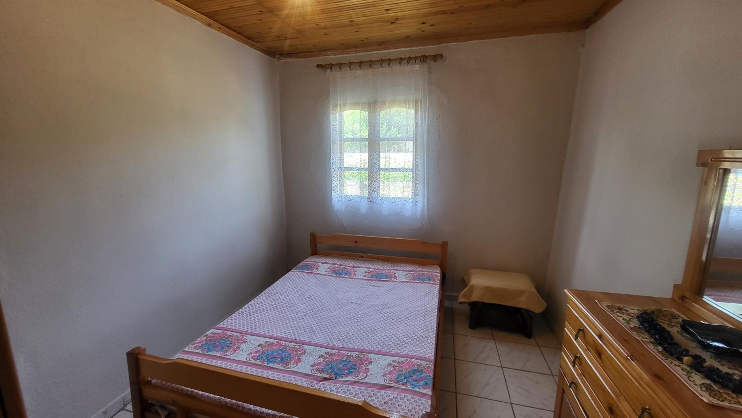 Two-Bedroom House photo 3