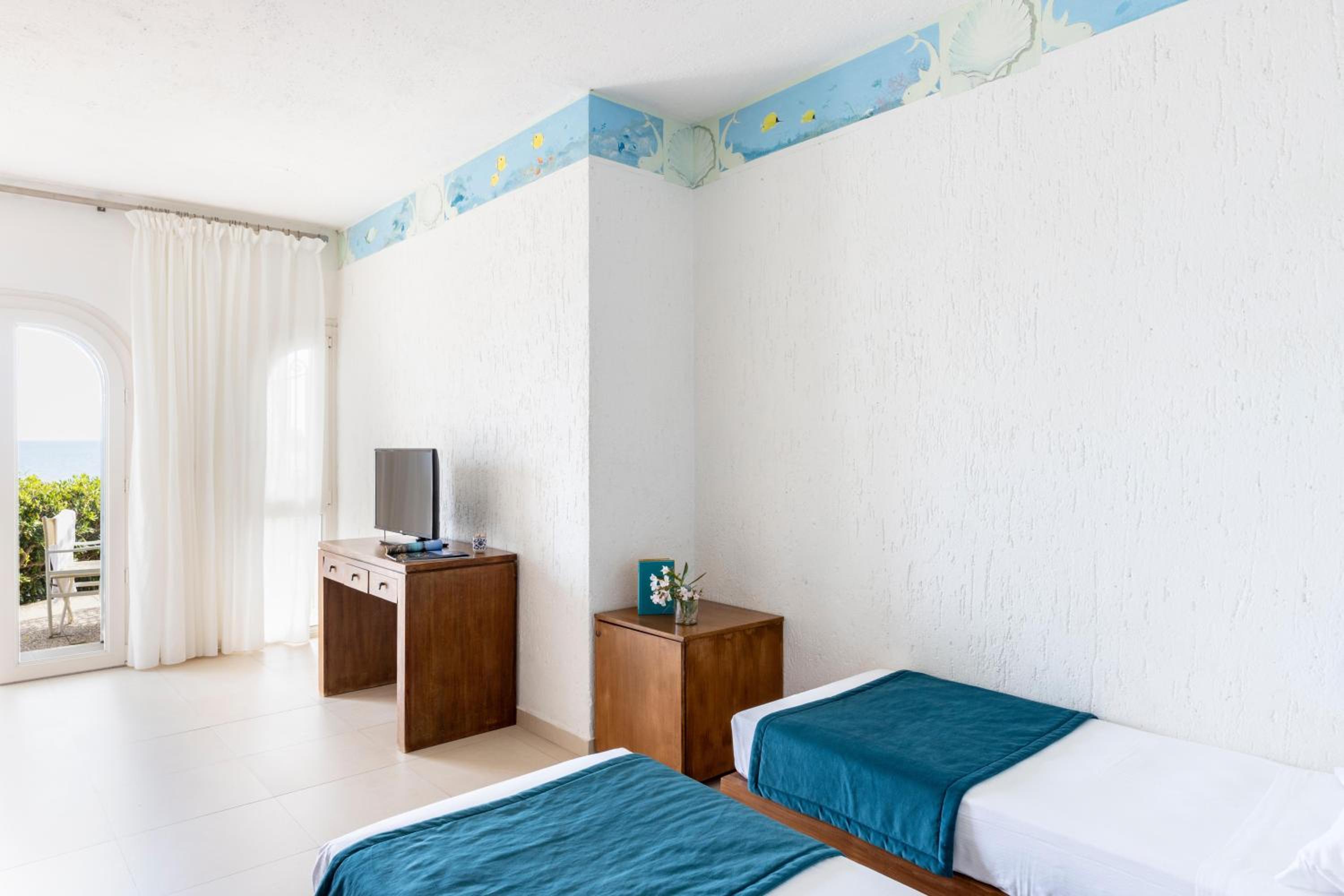 Premium Quadruple Room