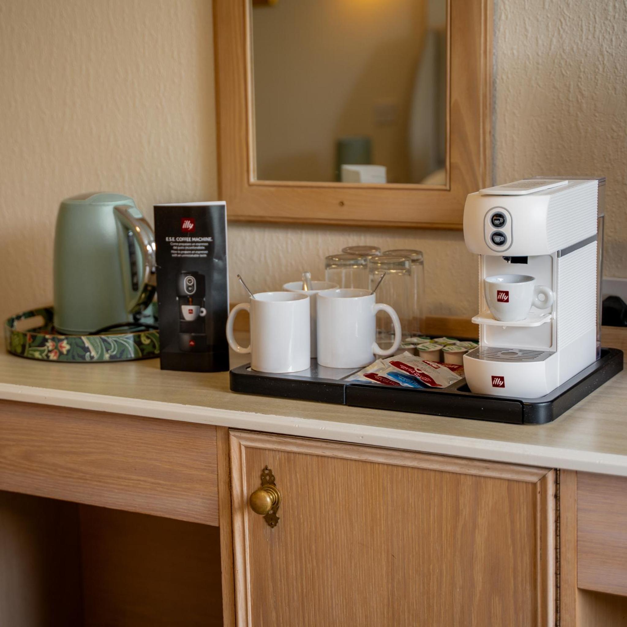 Standard Quadruple Room - Photo 4