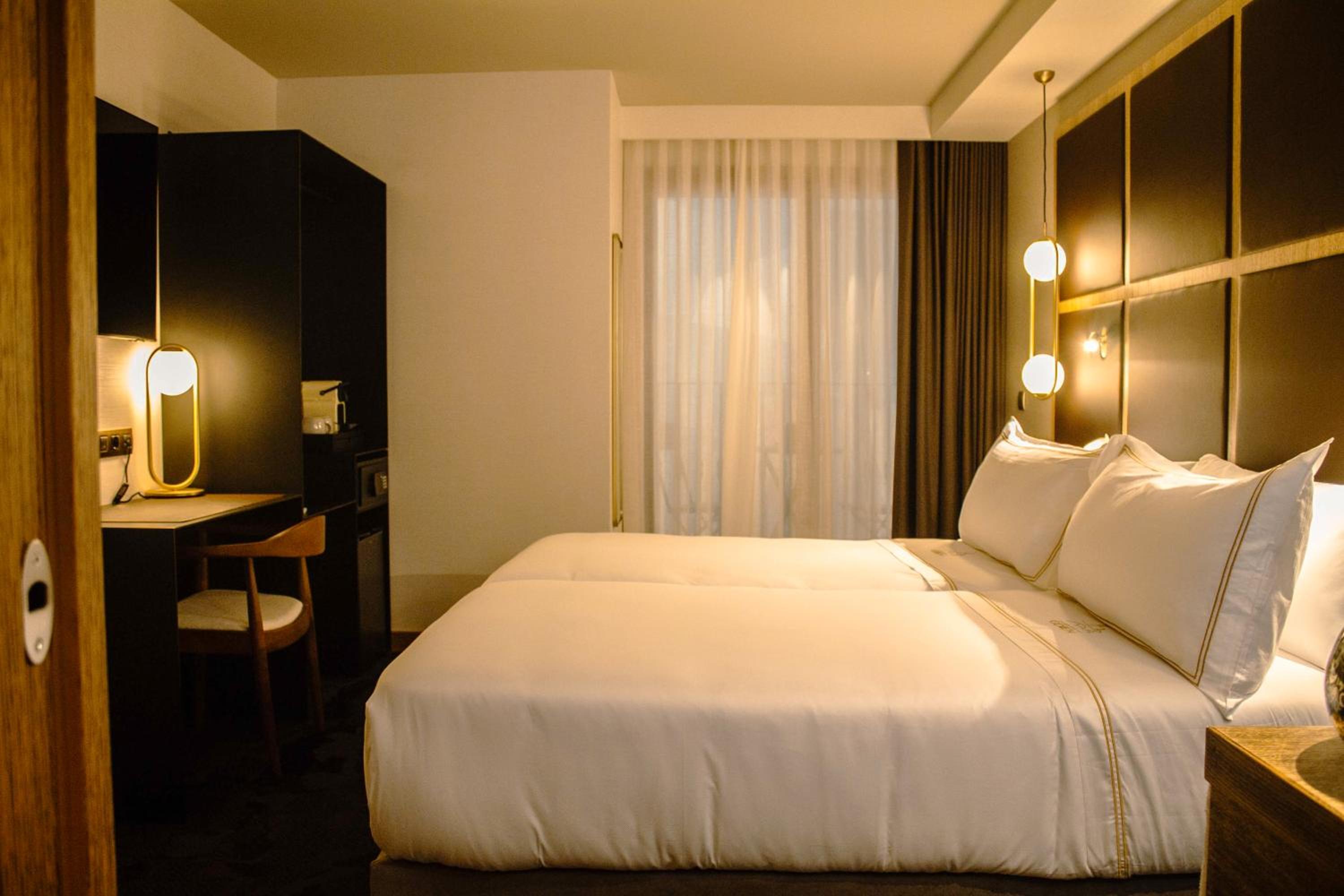 Habitación Doble Estándar o con Dos Camas Individuales.