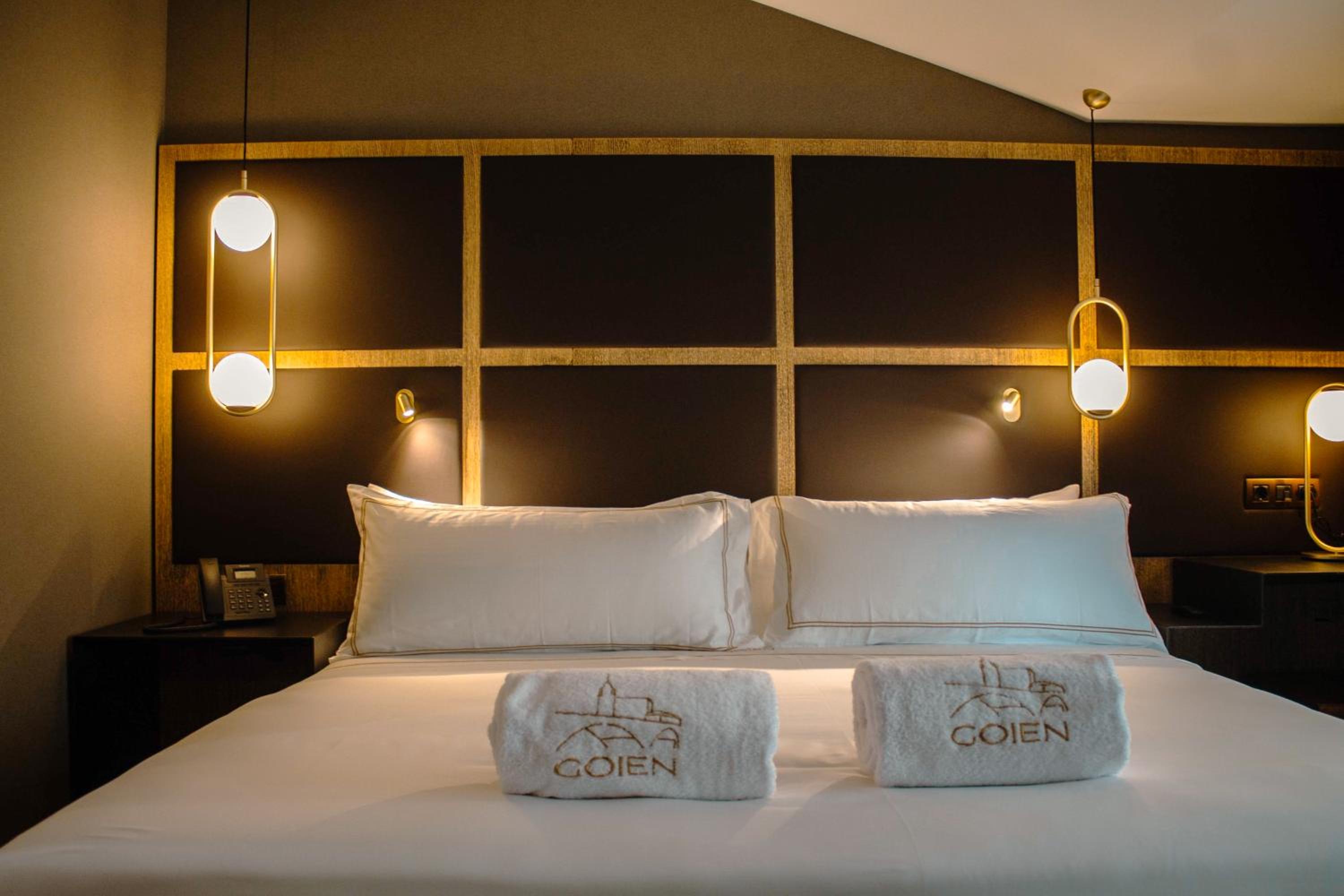 Standard Double or Twin Room photo 2