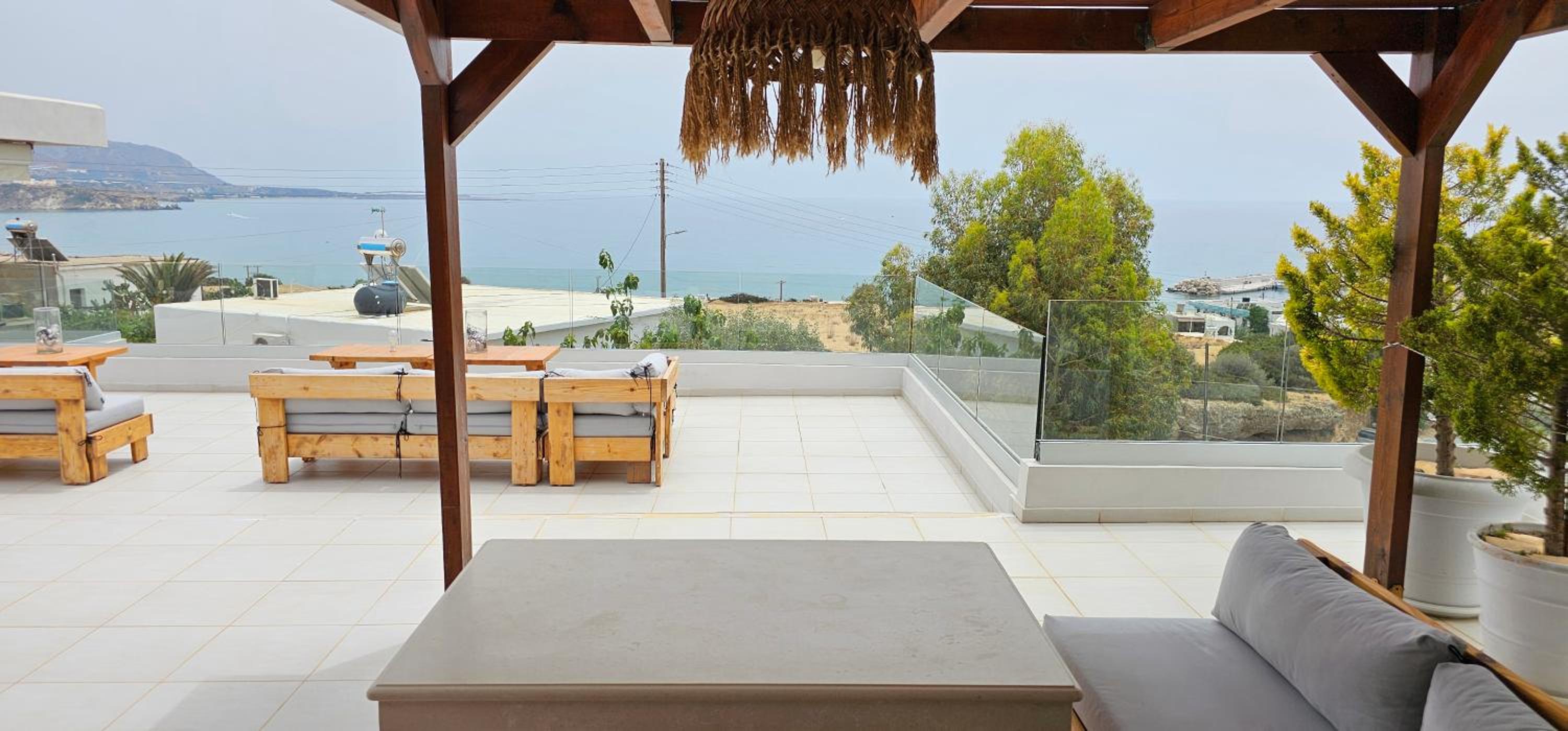 Studio Apartment with Sea View photo 3