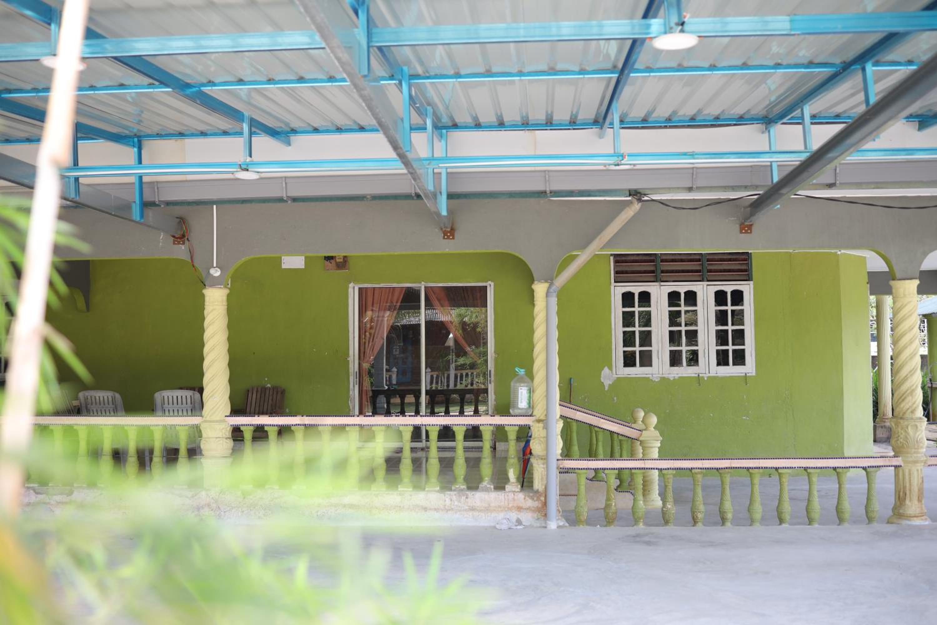 Four-Bedroom House photo 1