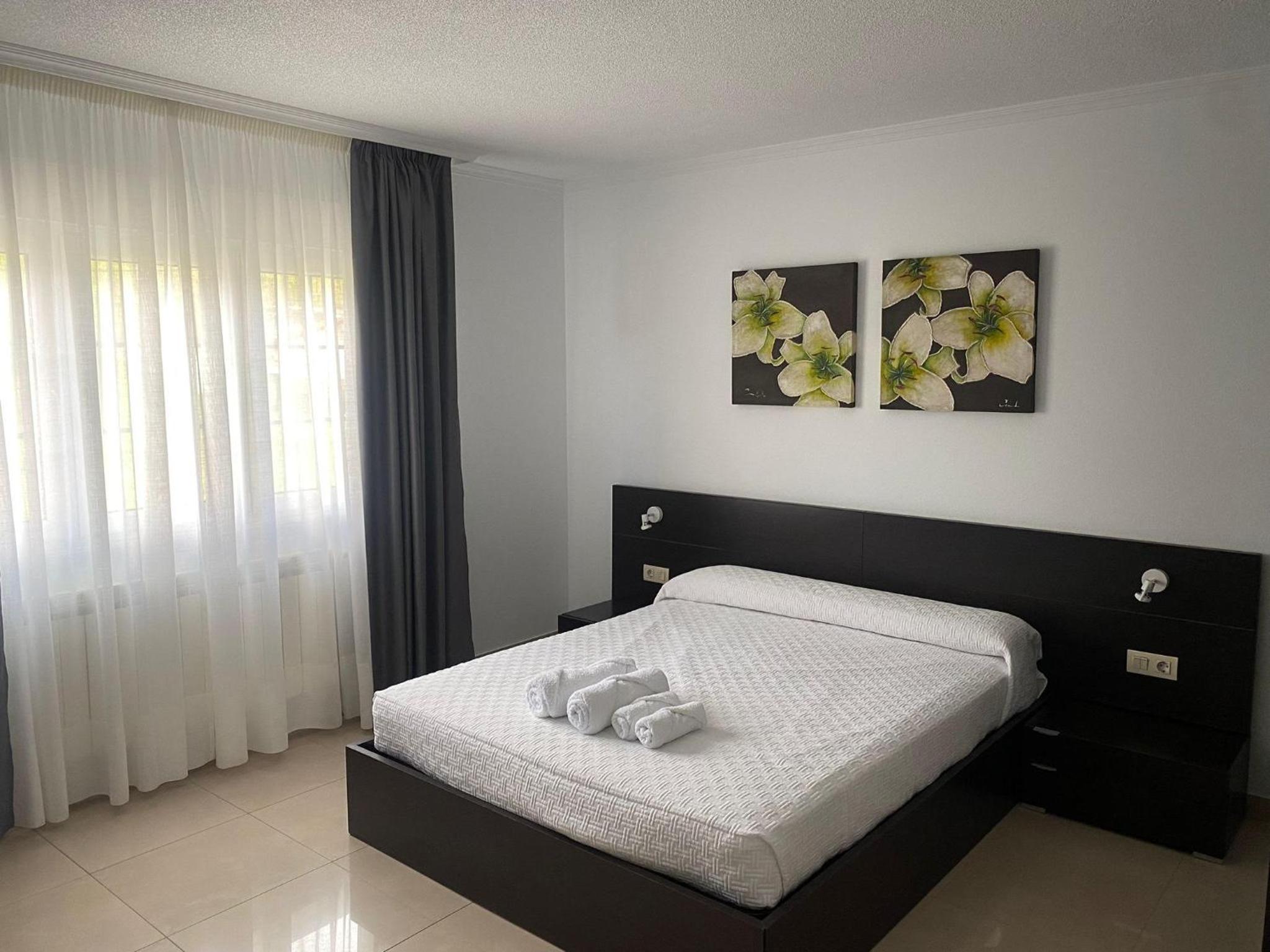 Triple Room with Private Bathroom - Photo 5