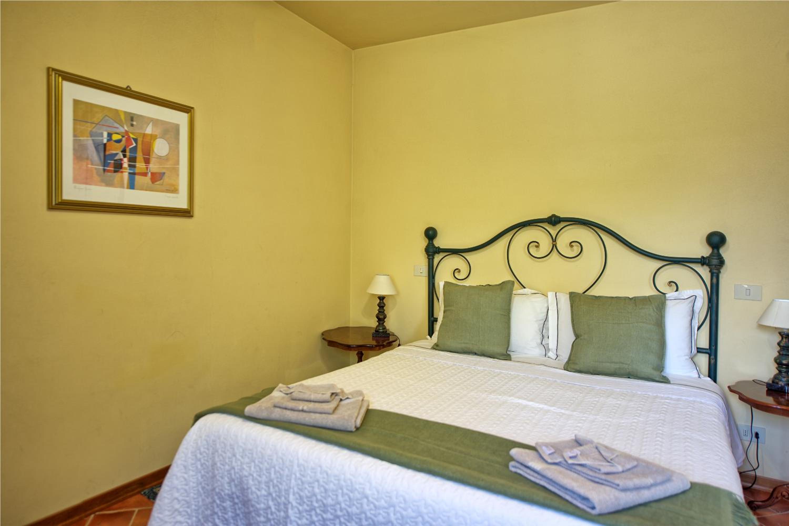 Villa photo 1