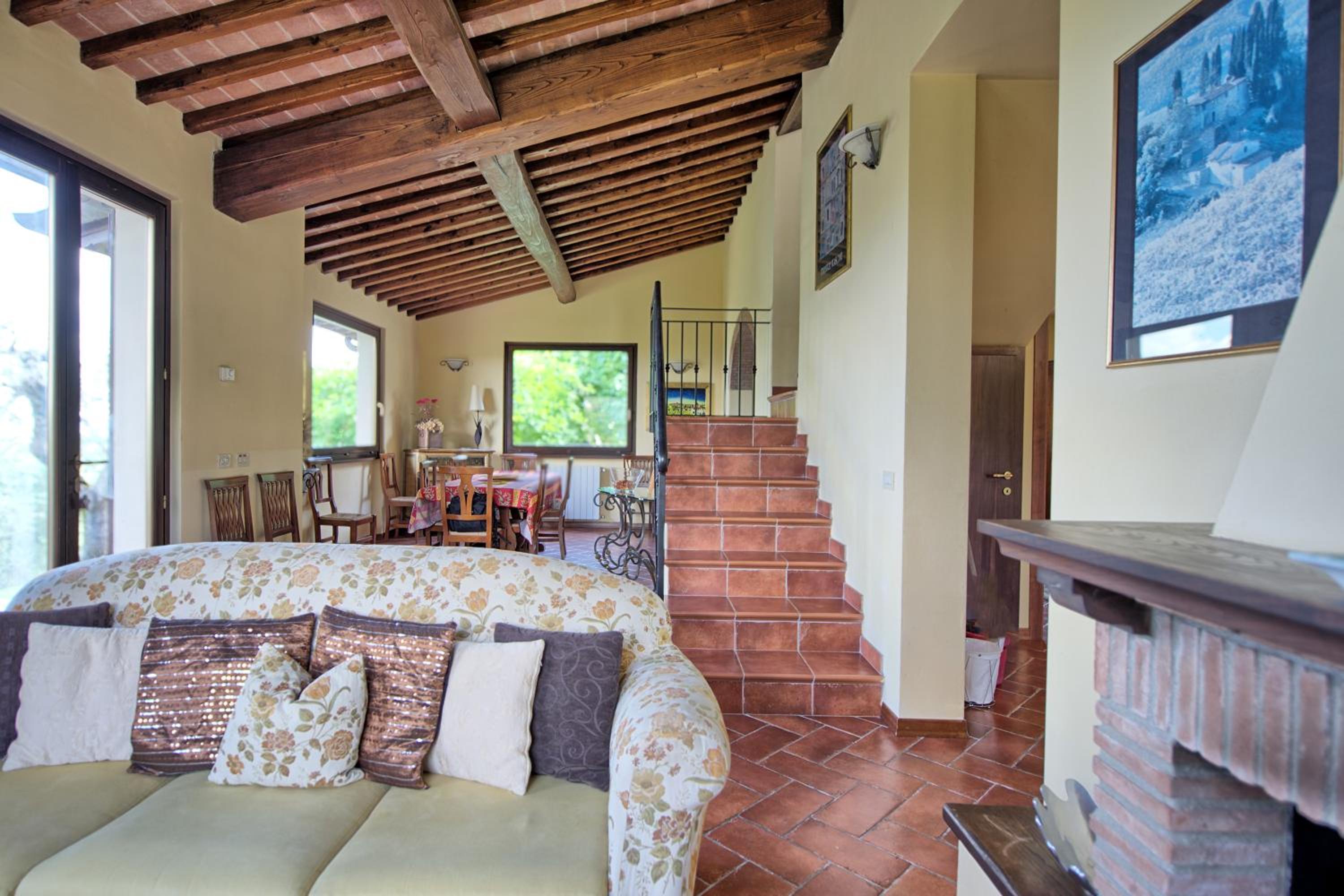 Villa photo 2
