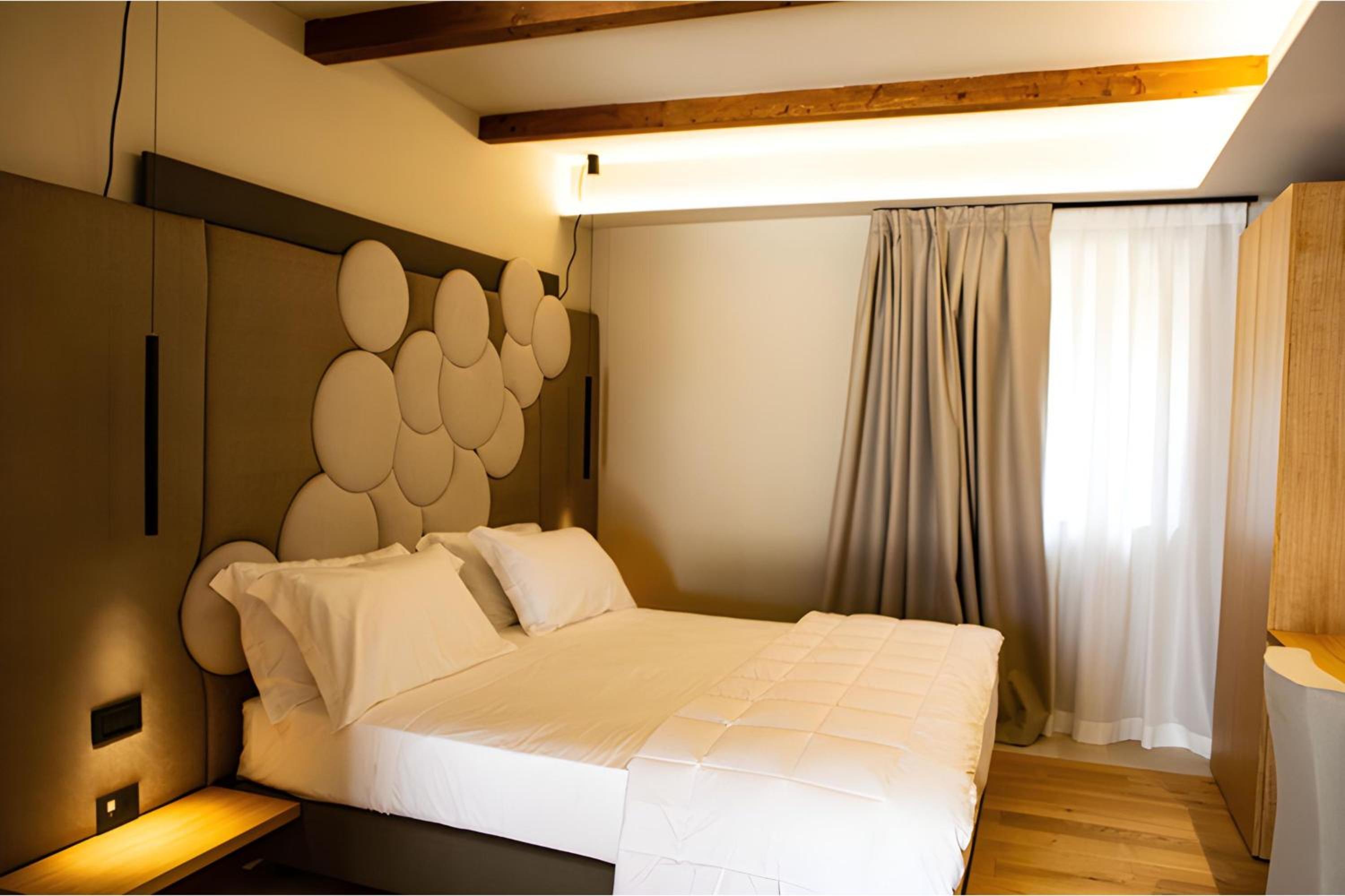 Suite with Garden View photo 2