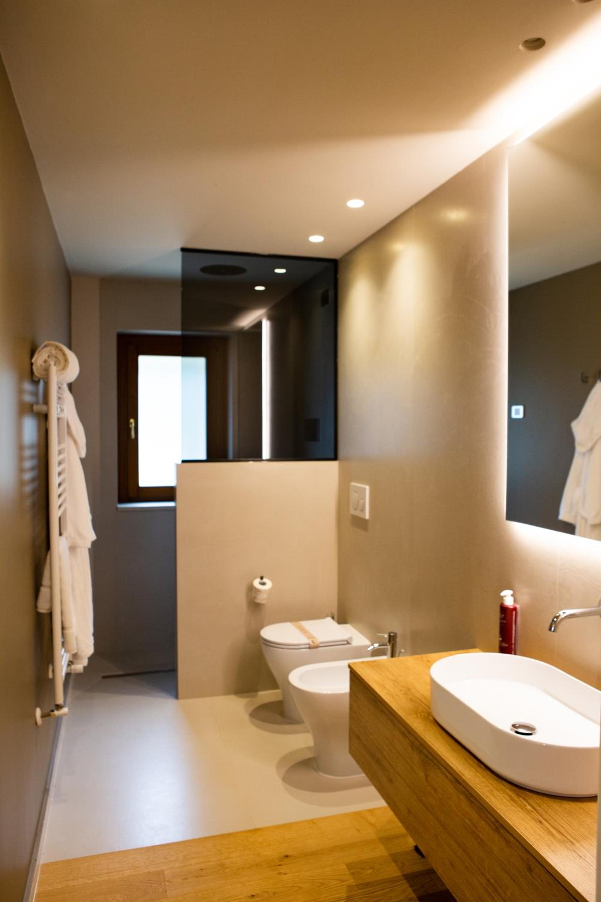 Suite with Garden View photo 3