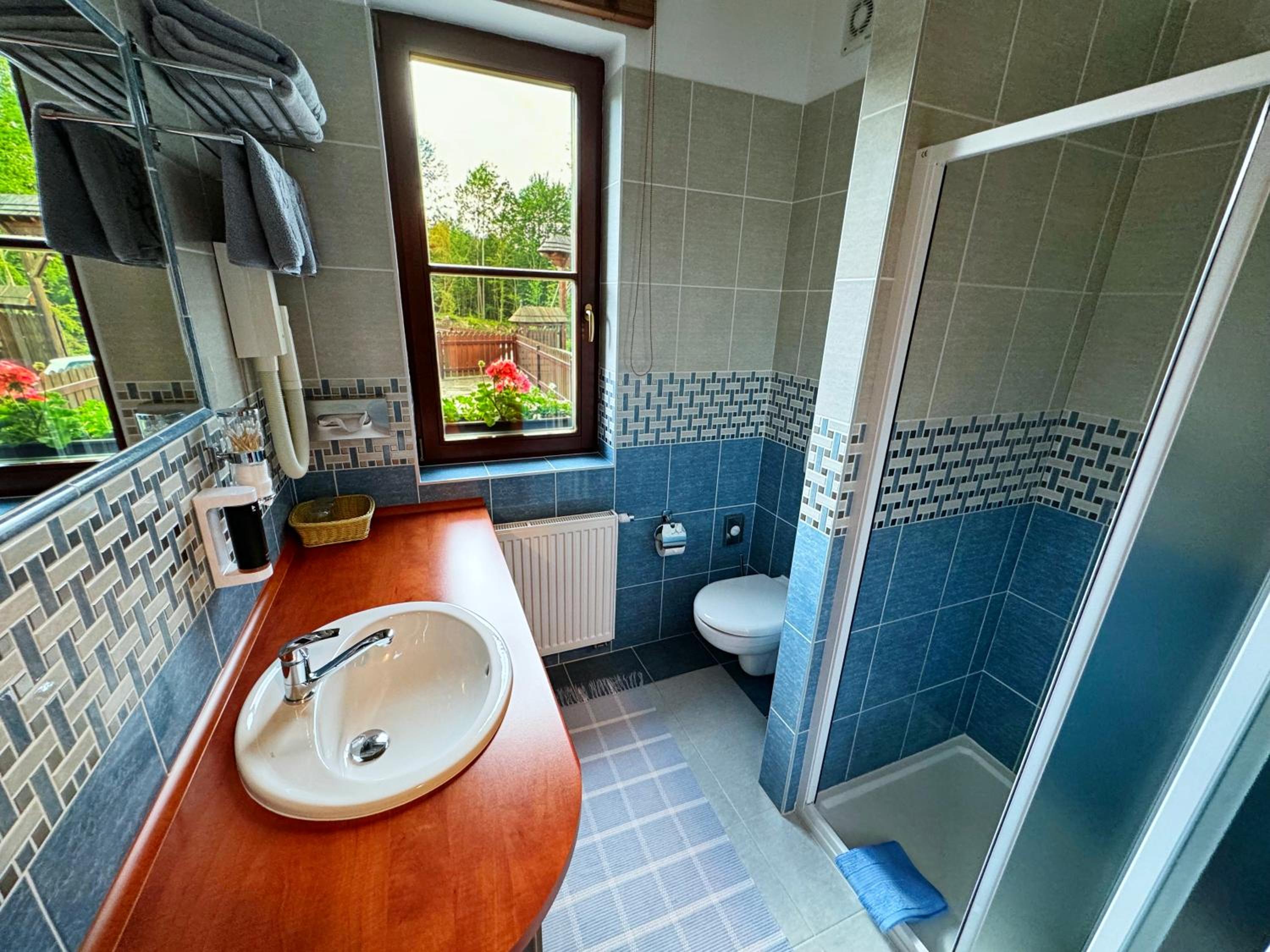 Double Room - Photo 2
