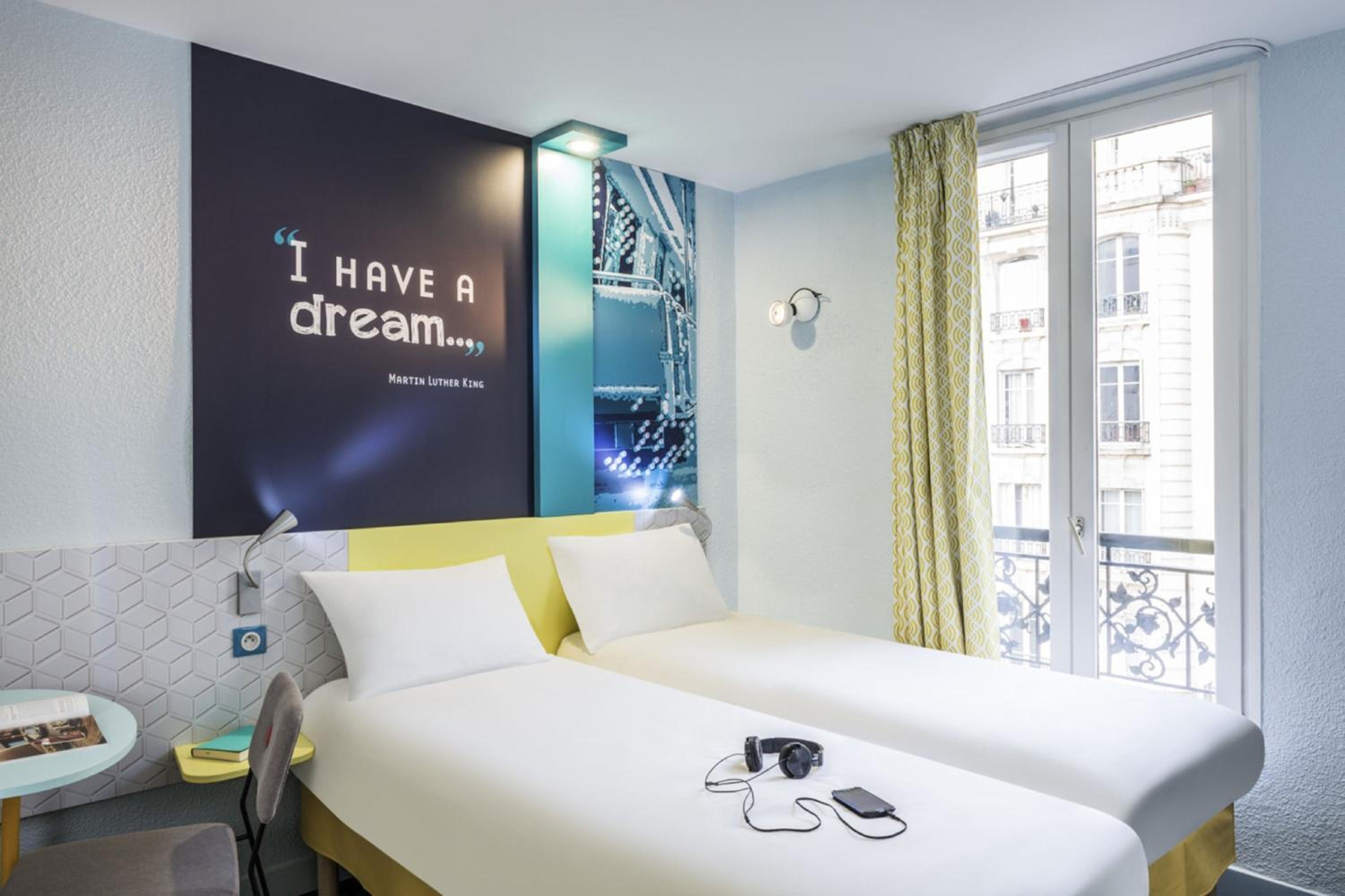 Standard Twin Room photo 1