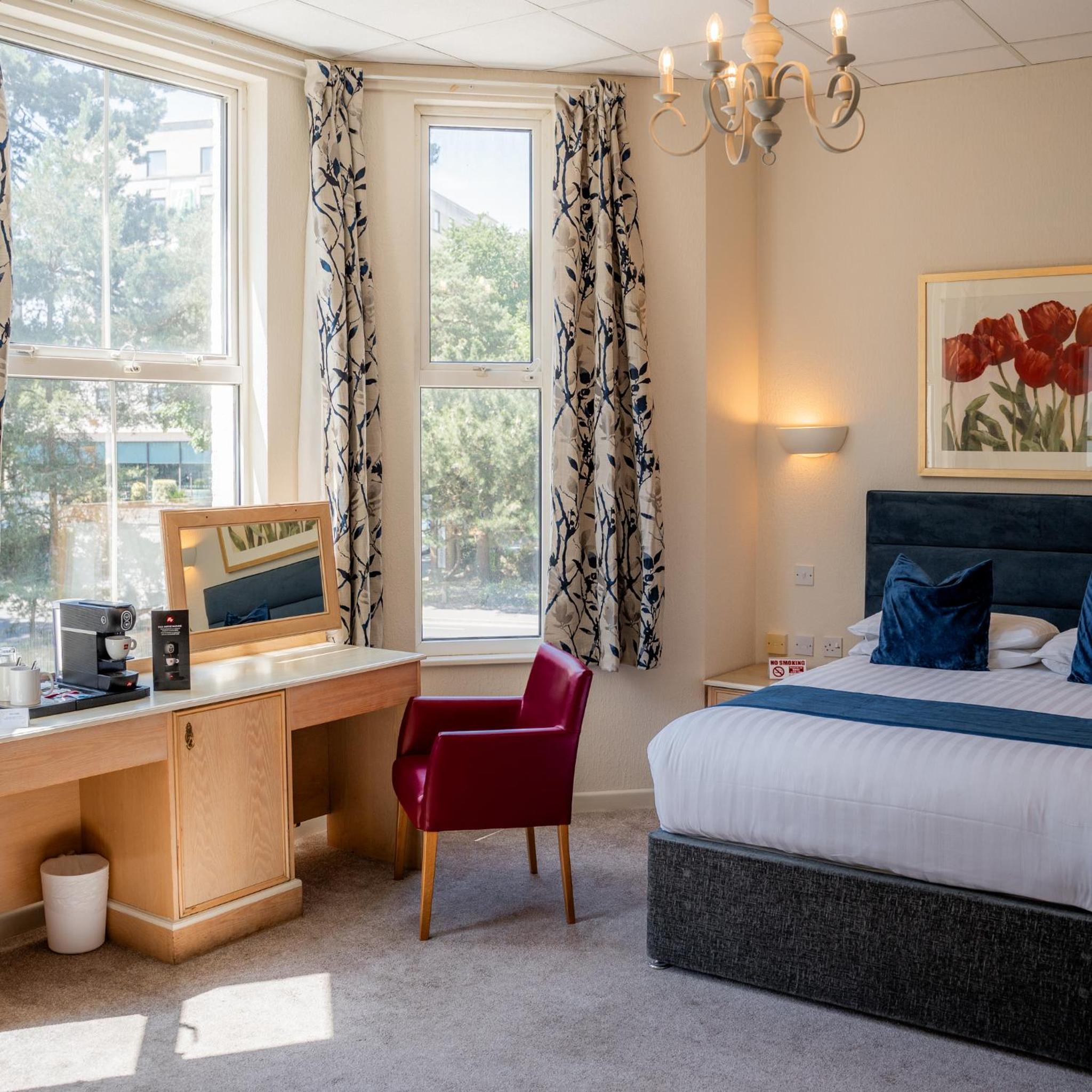 Double Room - Photo 9
