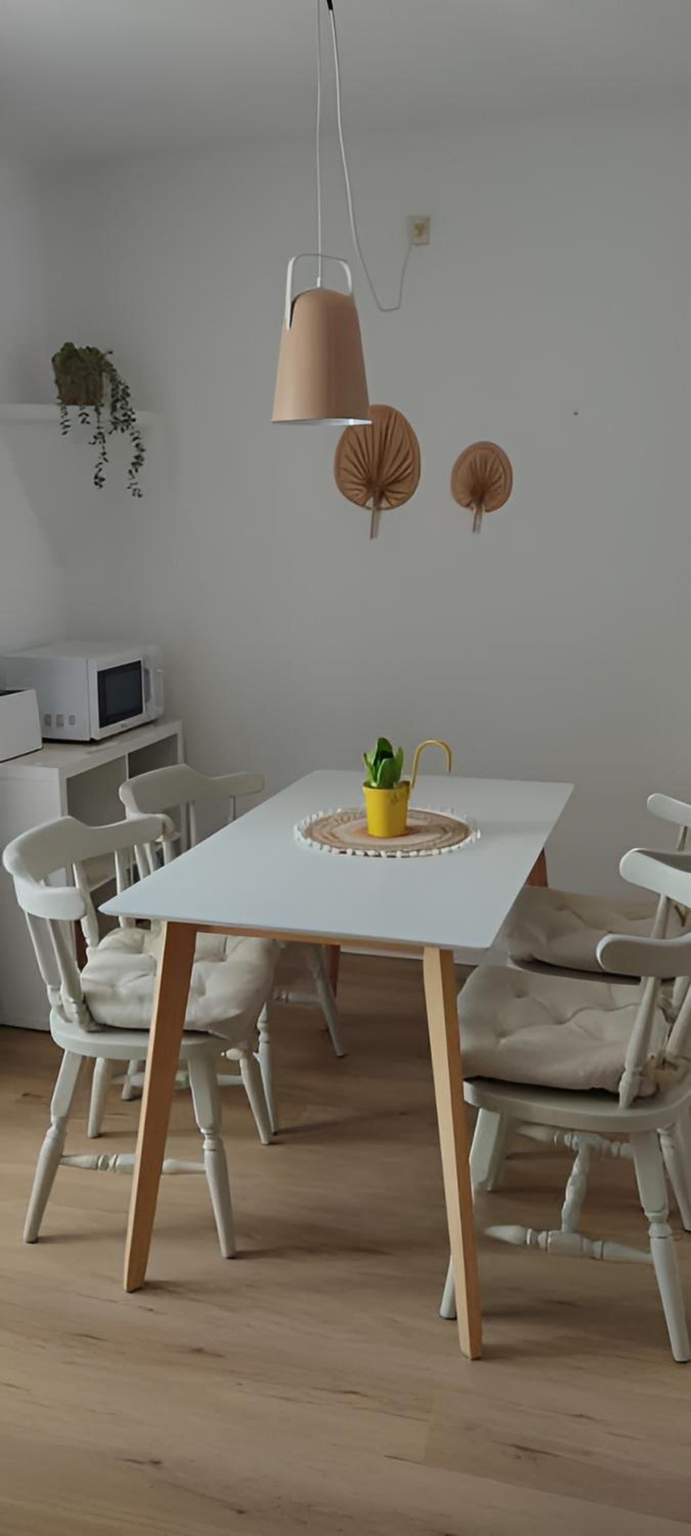 One-Bedroom Apartment thumbnail 5