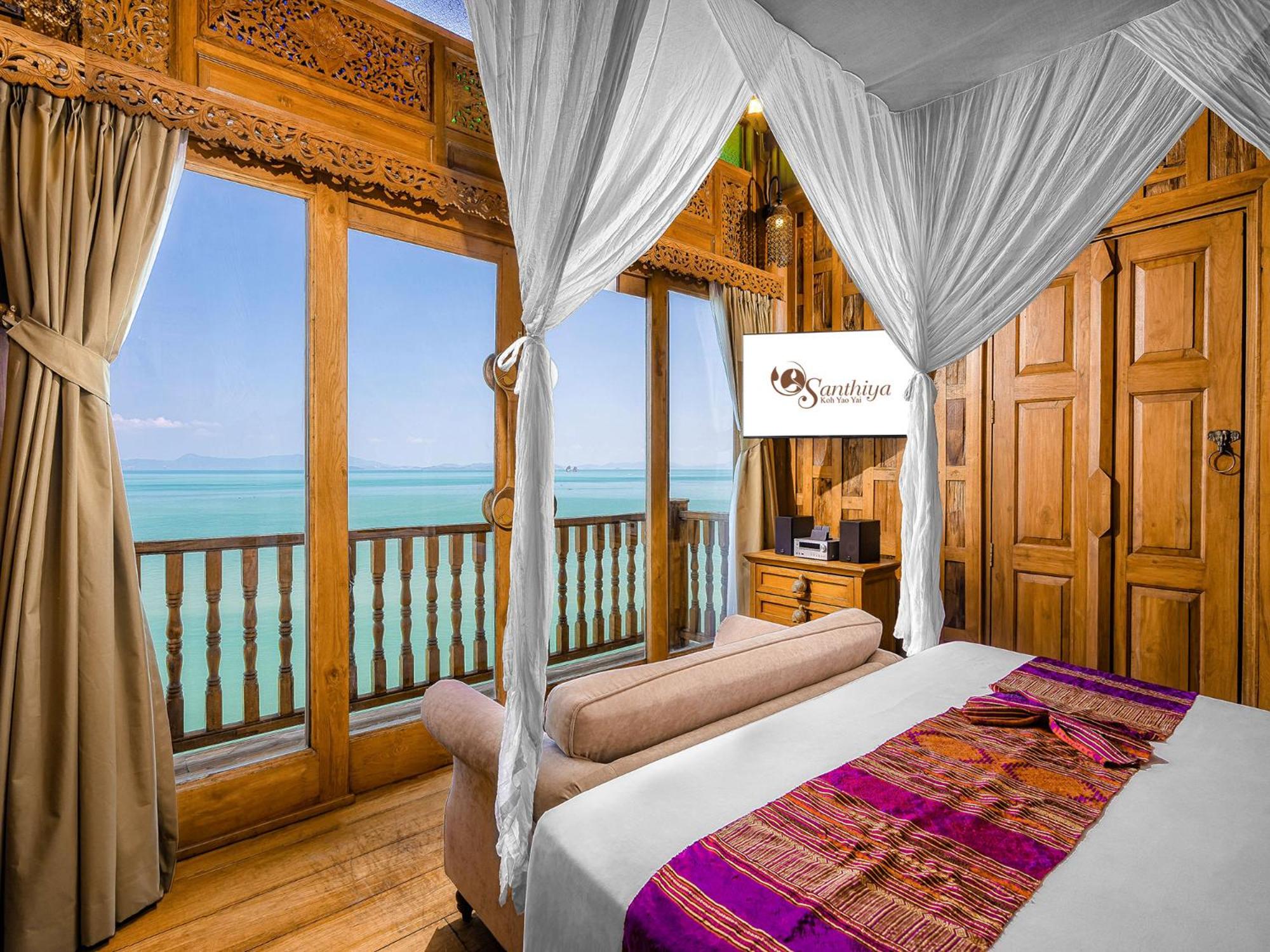 Four-Bedroom Villa with Private Pool - Photo 7