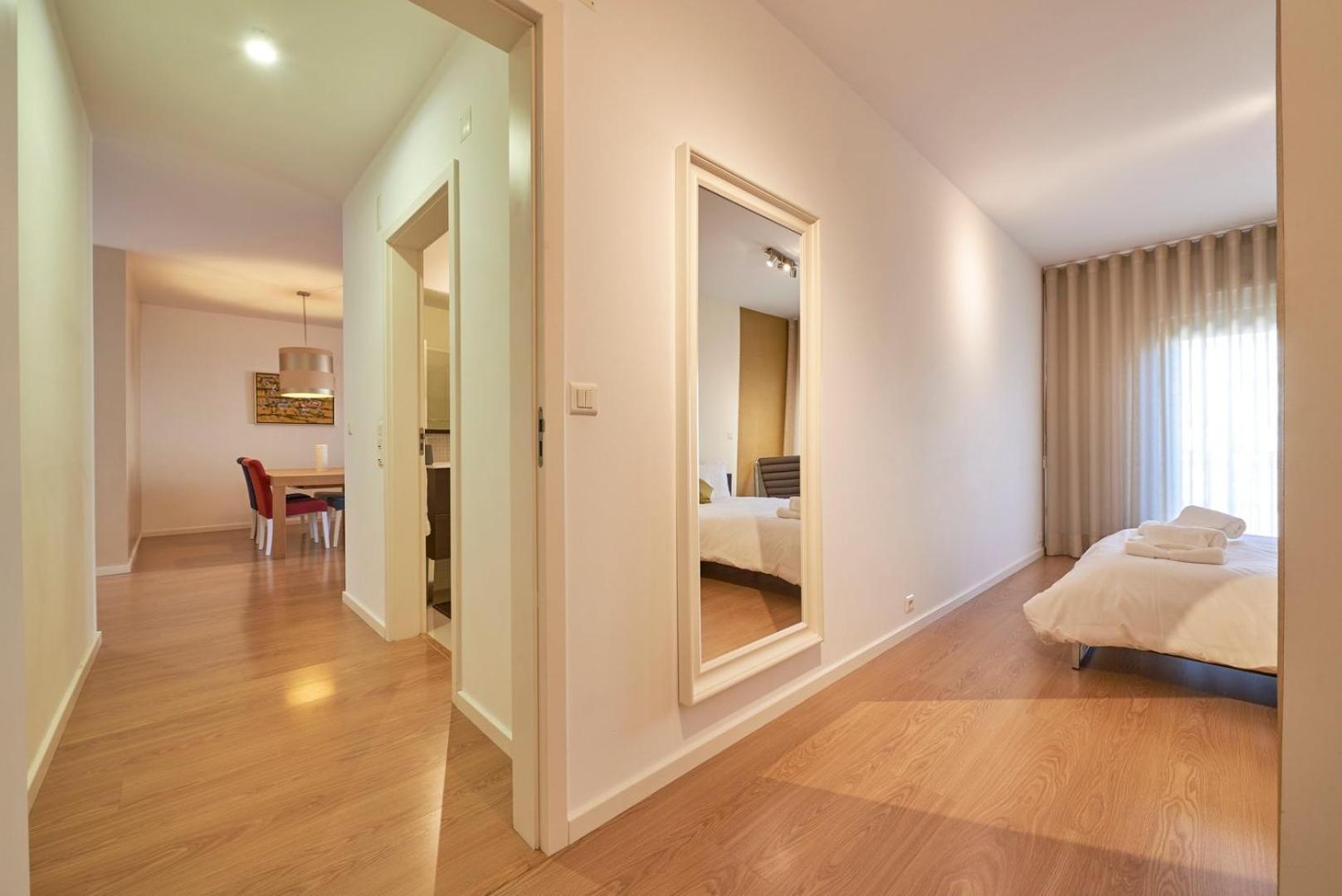 Apartment - Photo 5