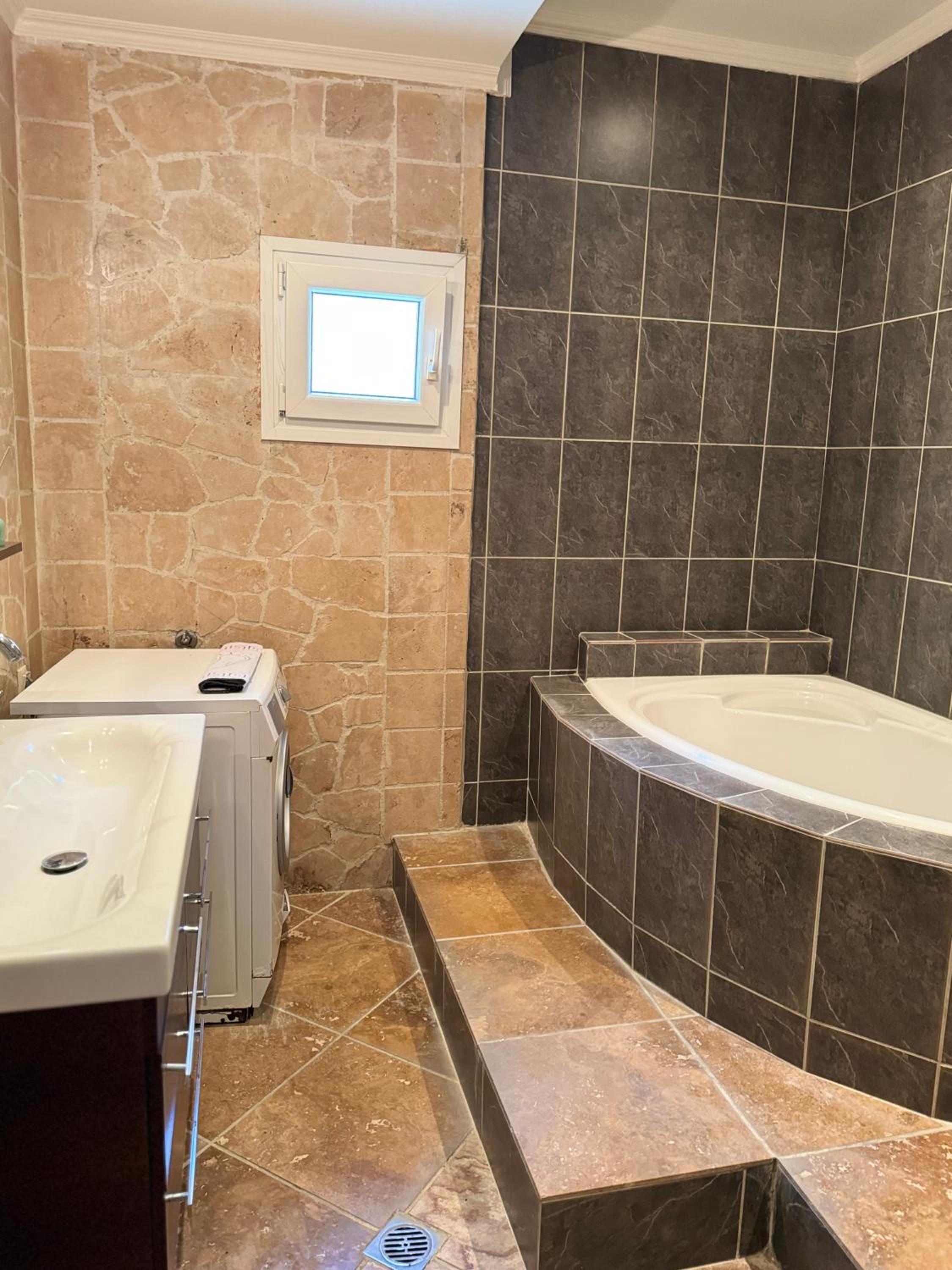 Two-Bedroom House photo 2