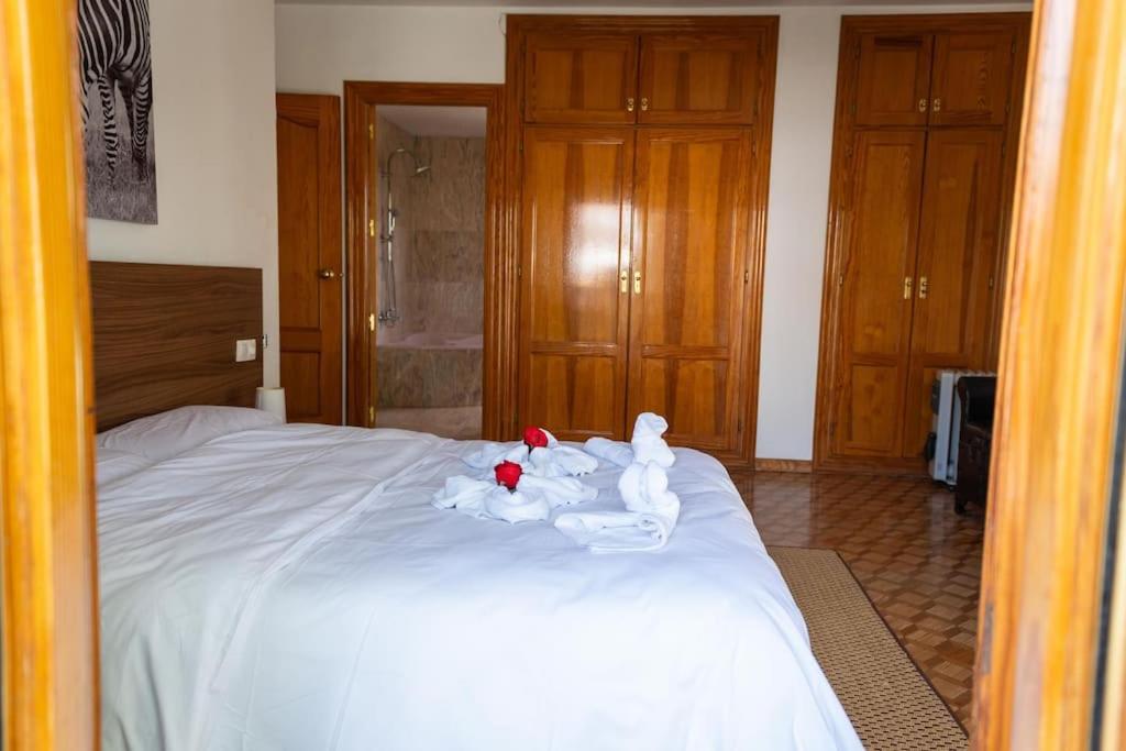 Casa de cinco habitaciones