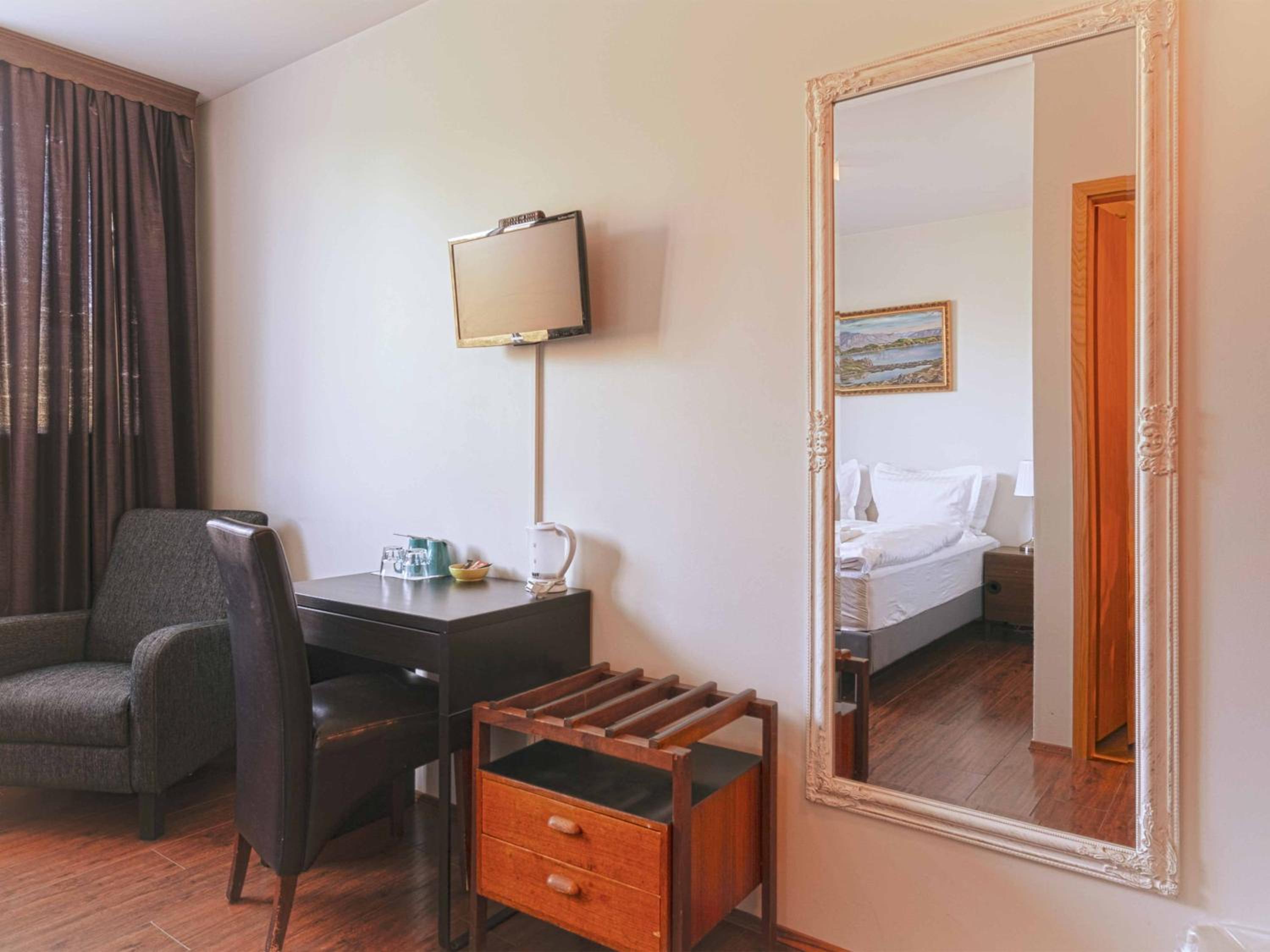 Standard Double or Twin Room photo 3