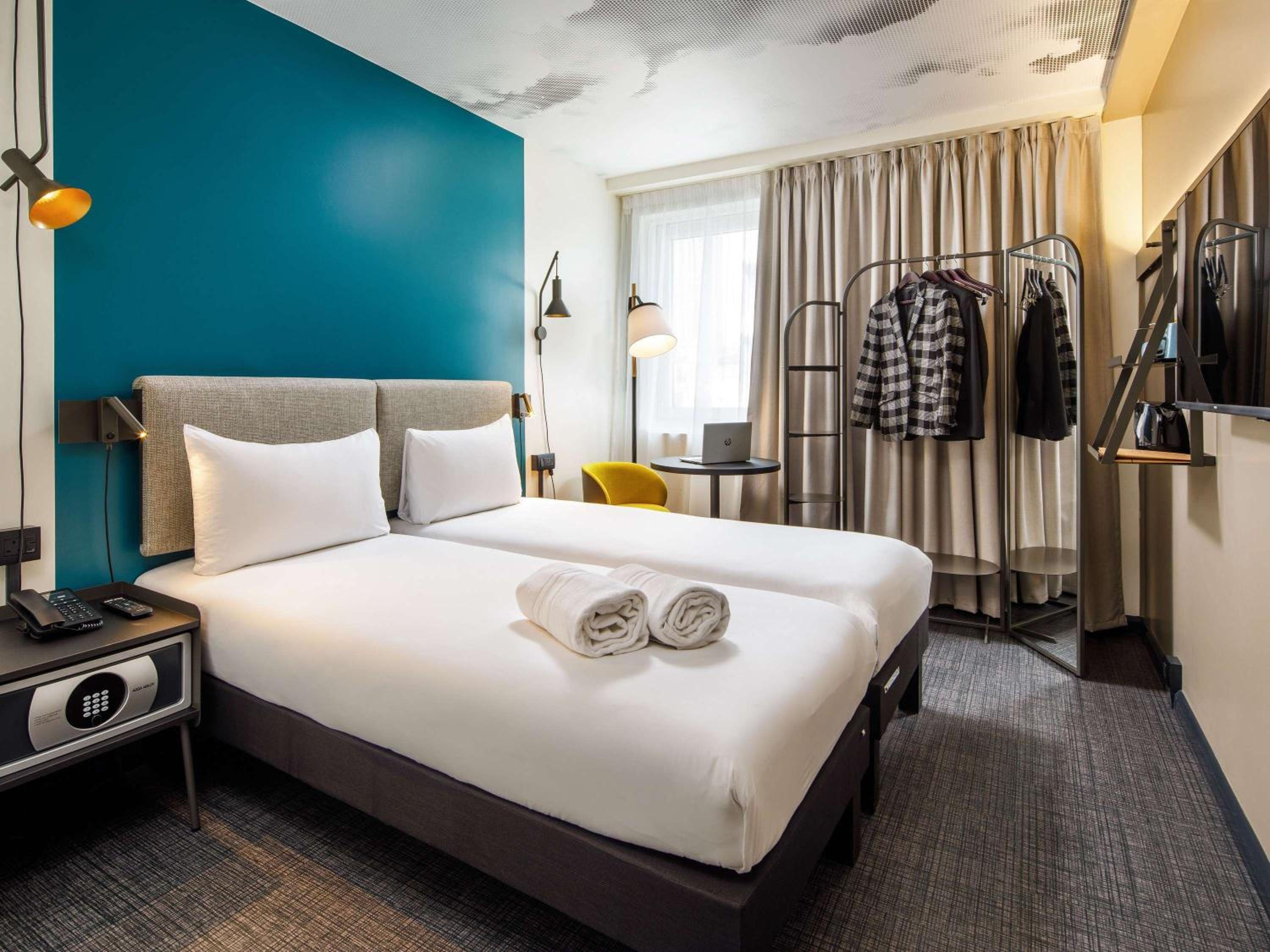 Standard Twin Room photo 3