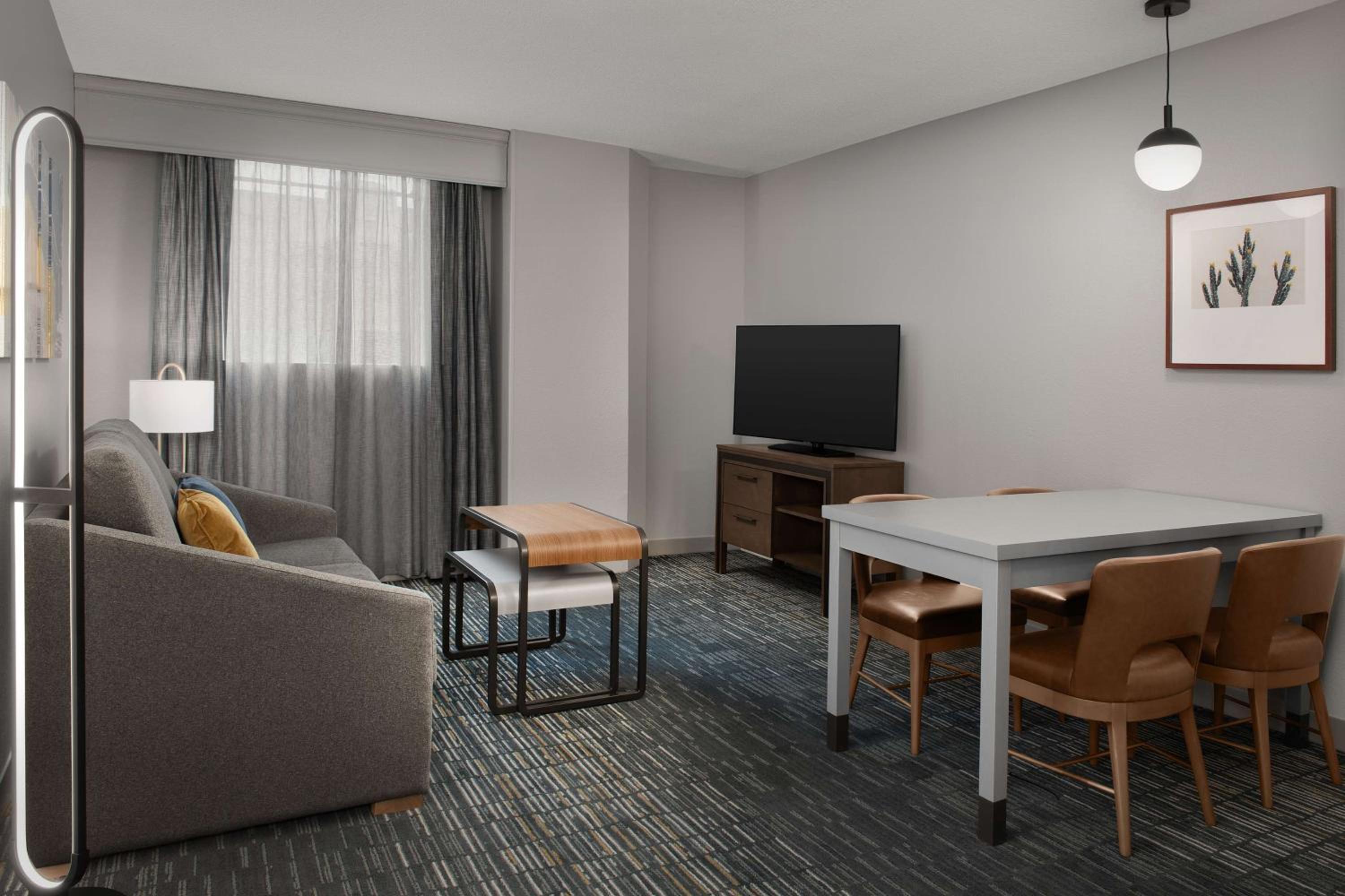 One-Bedroom Suite with Two Queen Beds - Photo 14