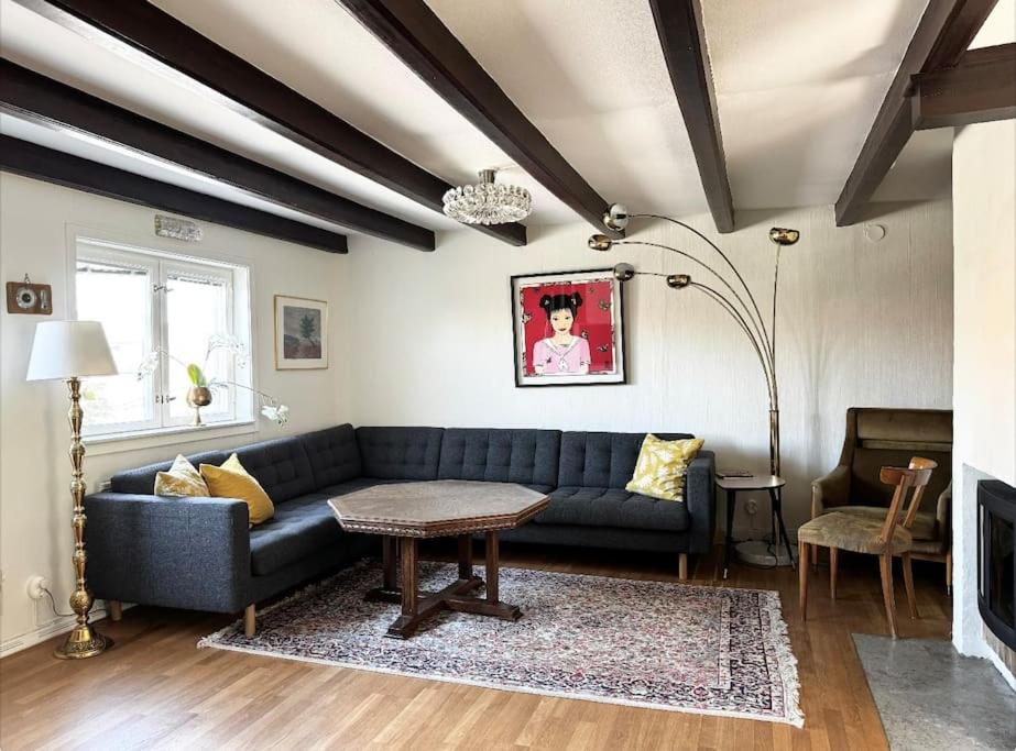 Villa photo 2