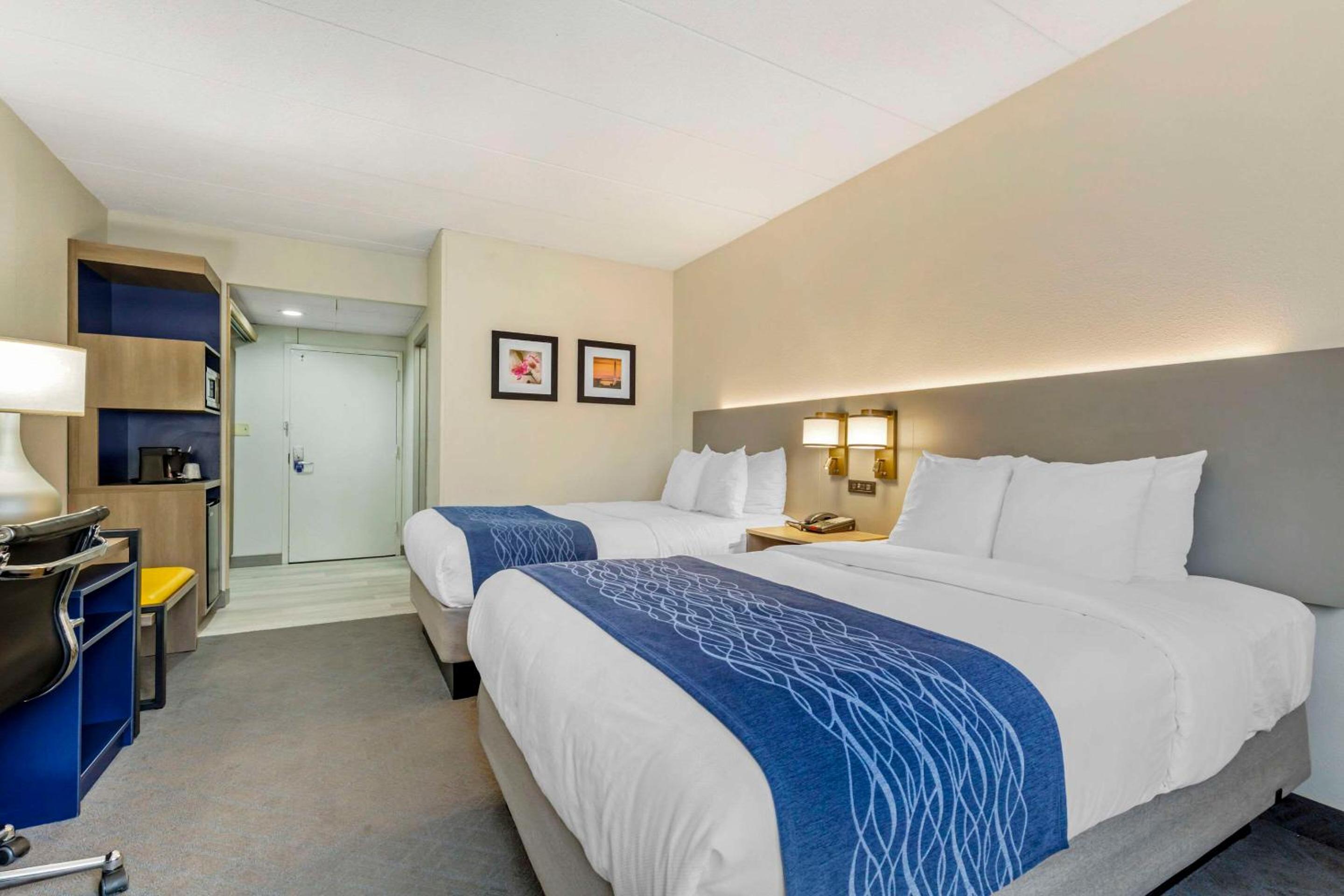 Double Room - Non-Smoking  photo 1