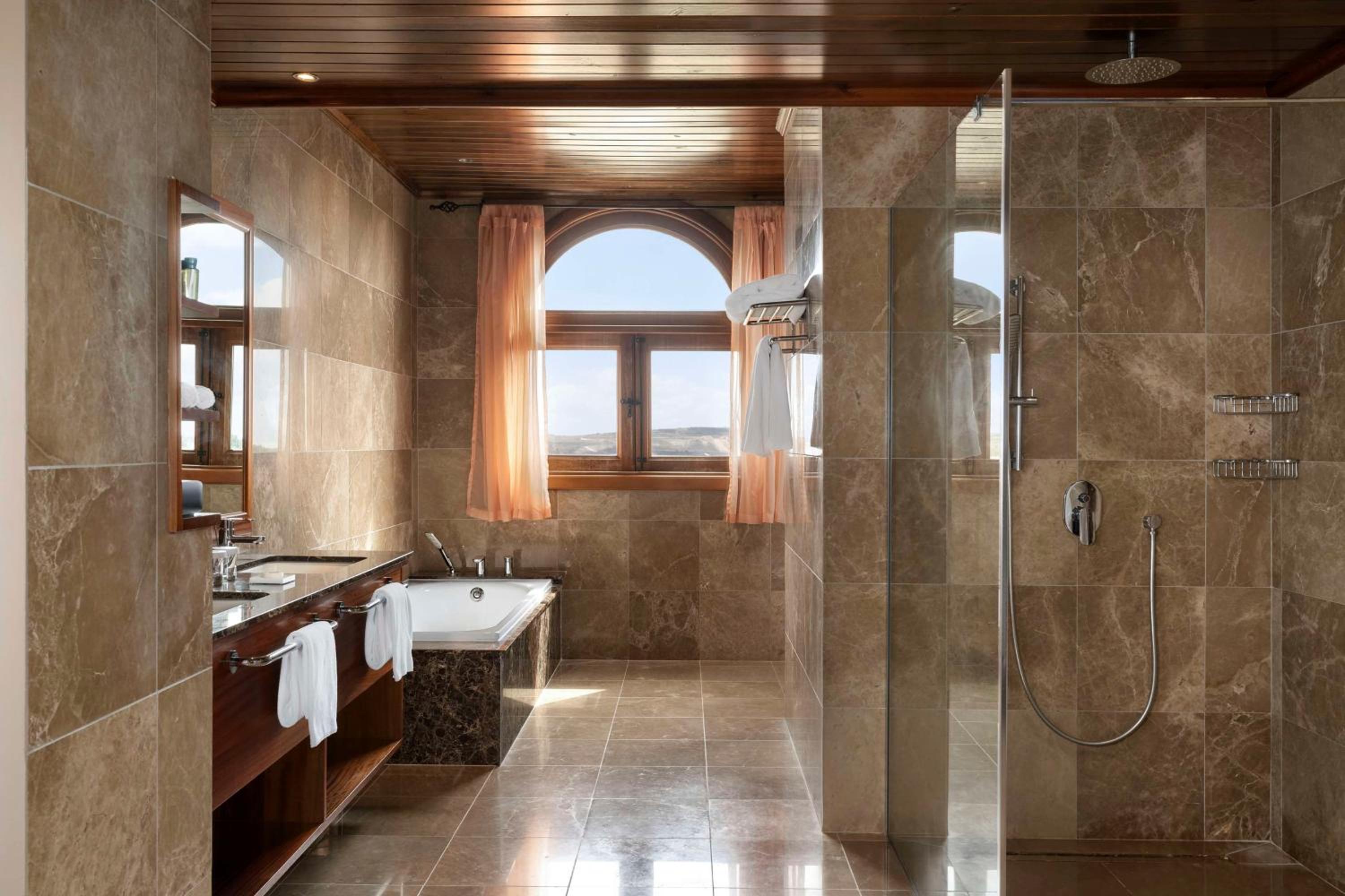Panorama Junior Suite - Photo 3