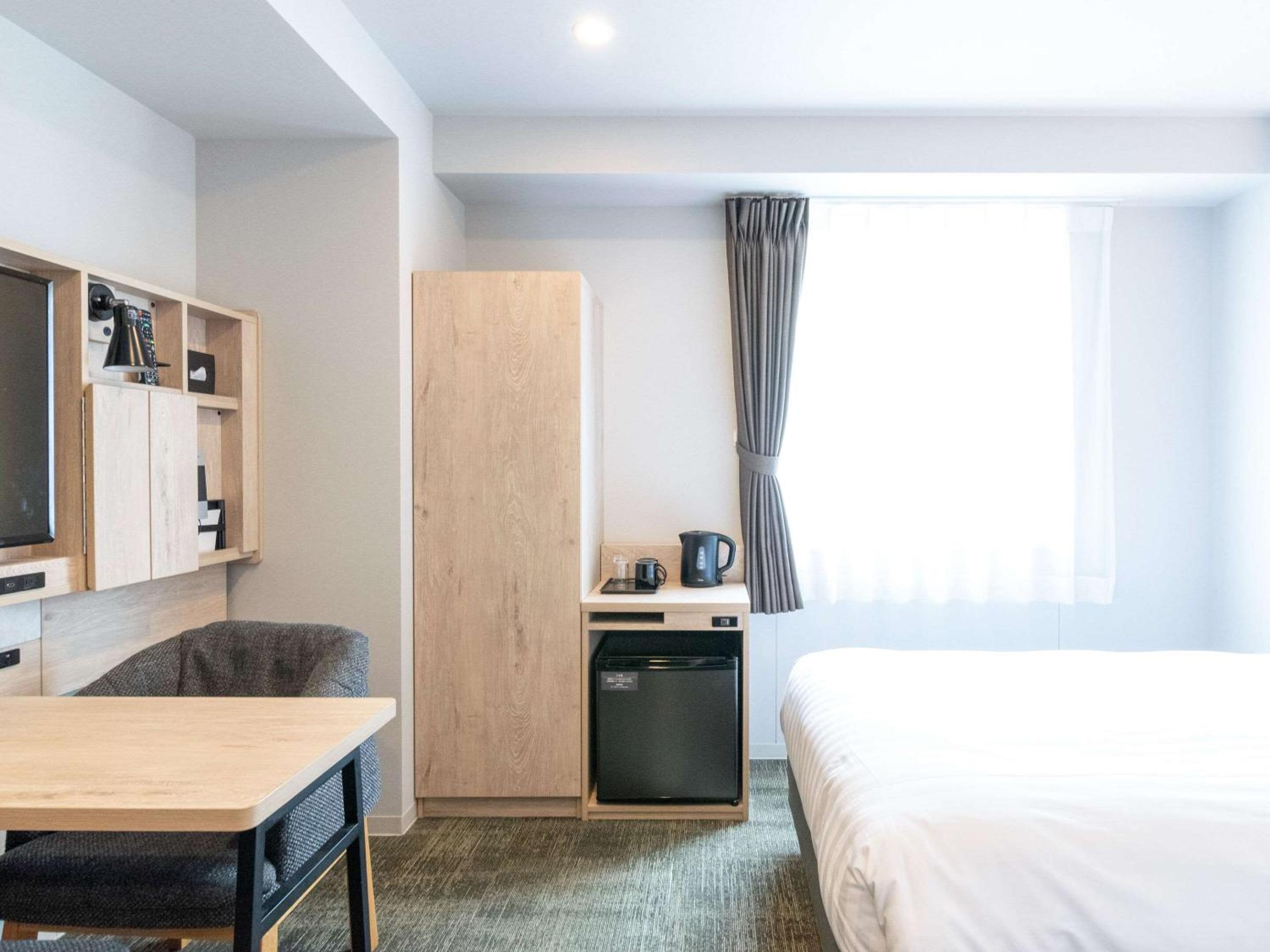 Twin Room - Non-Smoking - Photo 3