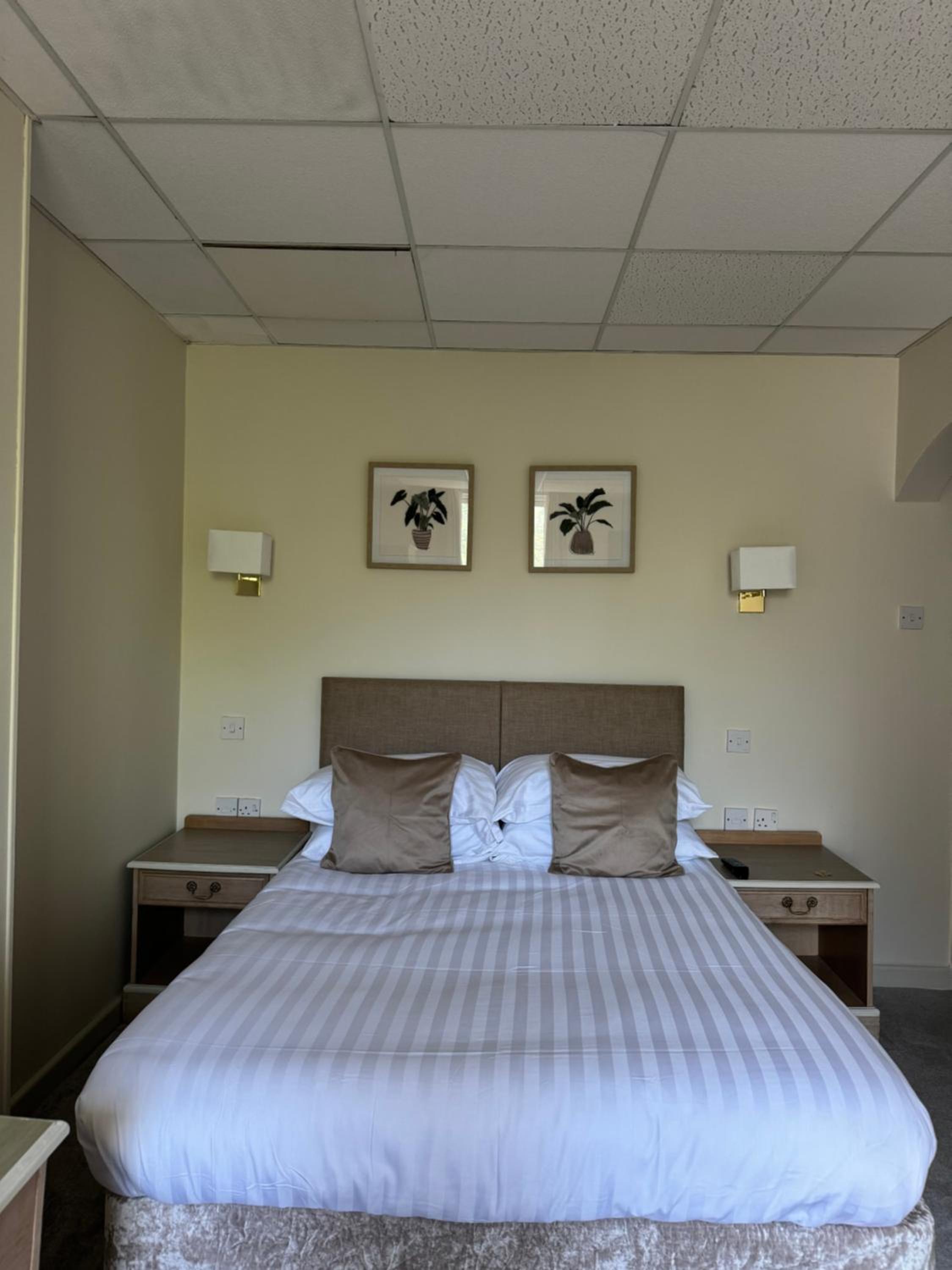 Small Double Room - Photo 3