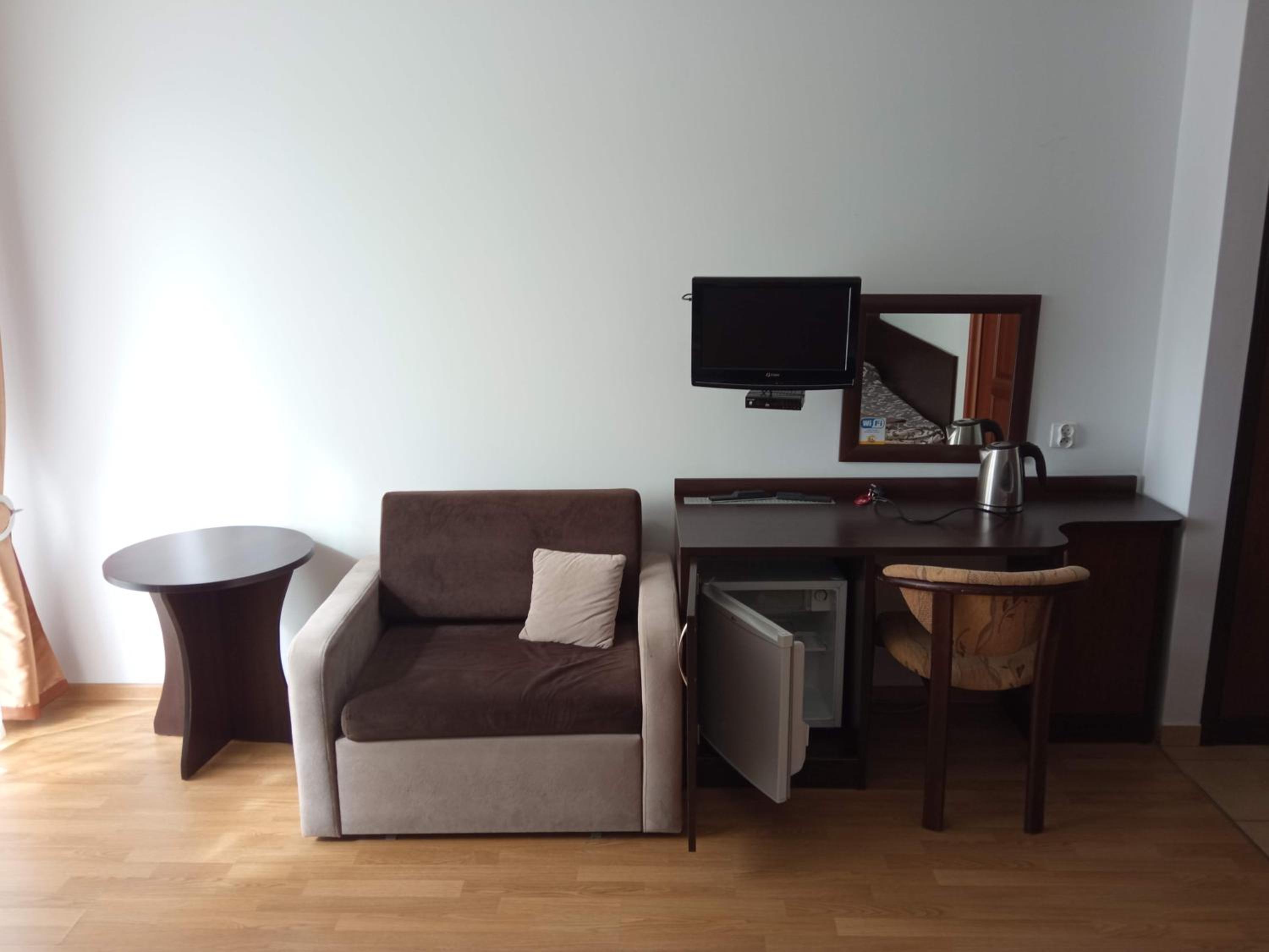 Triple Room with Balcony photo 3