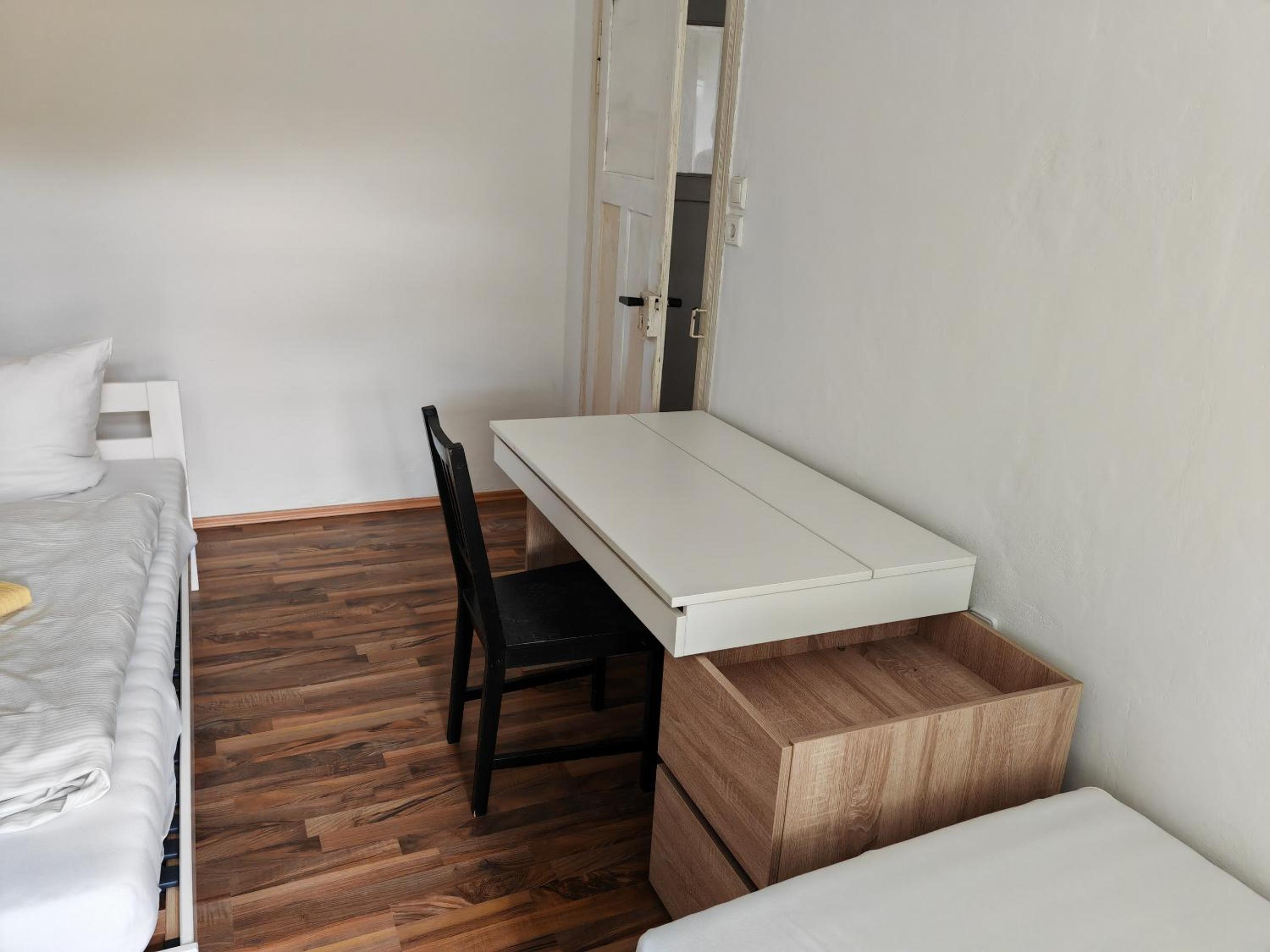 Apartment photo 3